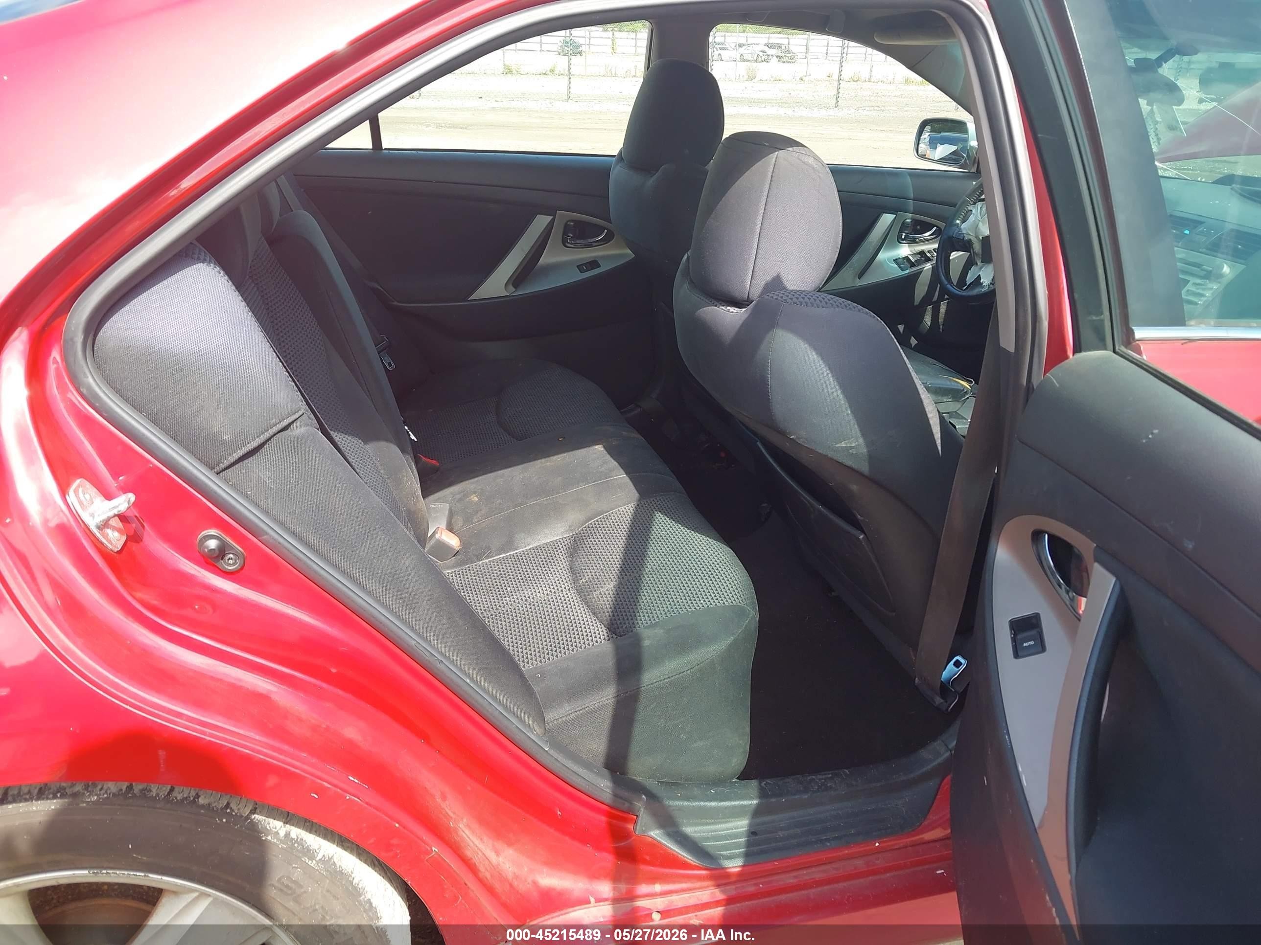 2011 Toyota Camry Se Red vin: 4T1BF3EK5BU680830