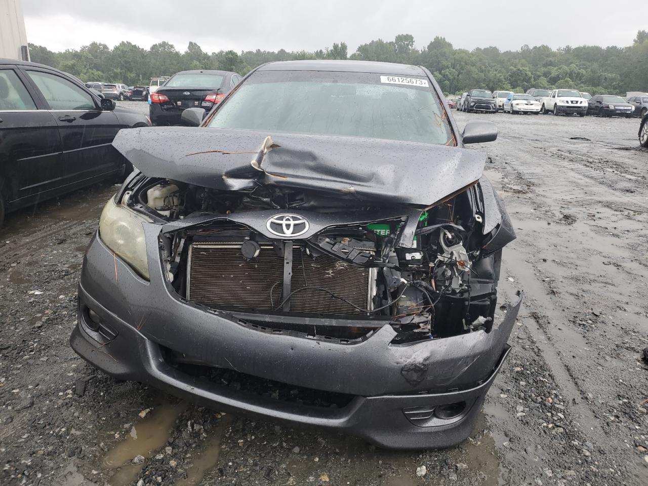 2011 Toyota Camry Base Gray vin: 4T1BF3EK5BU680956
