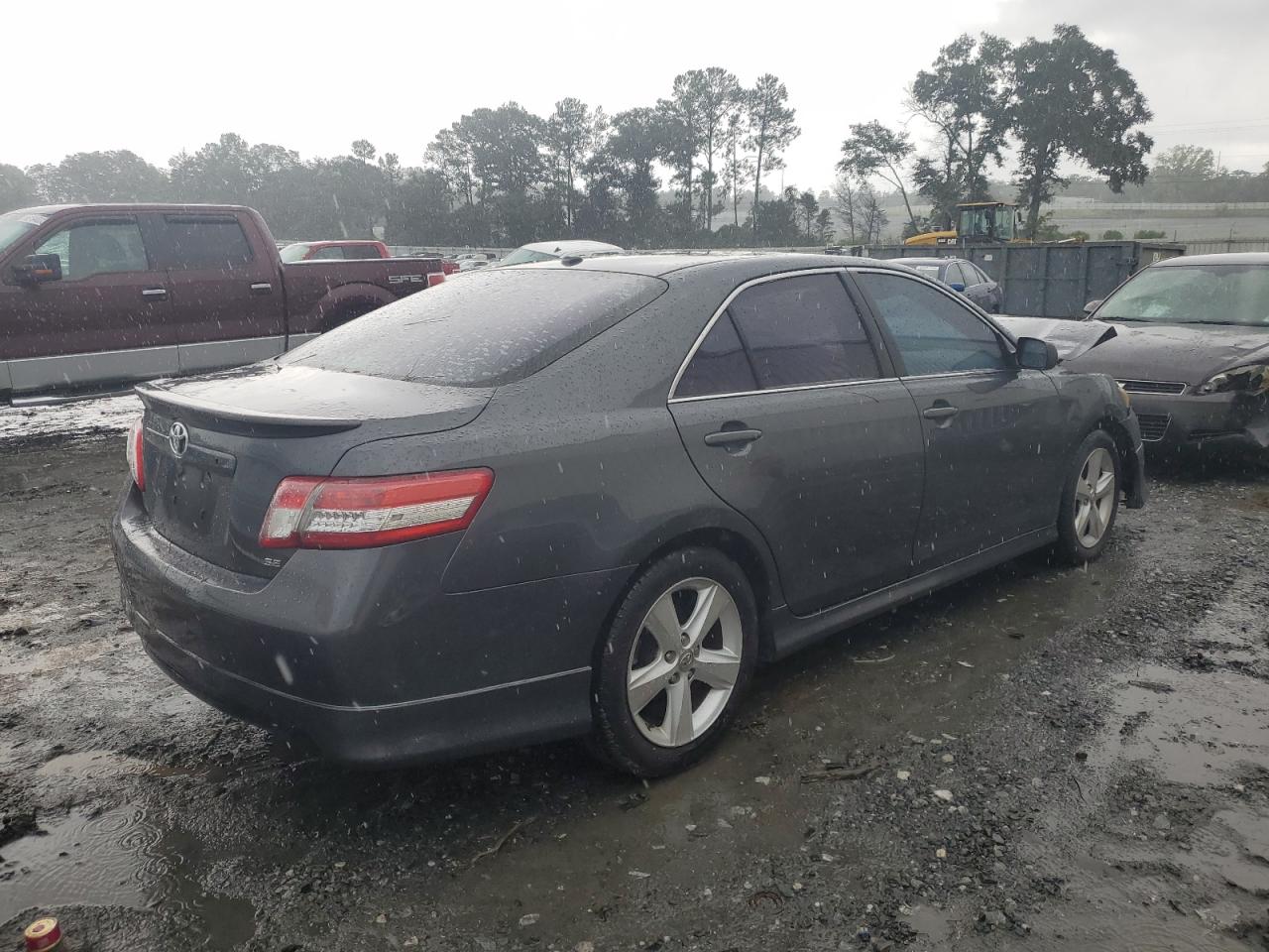 2011 Toyota Camry Base Gray vin: 4T1BF3EK5BU680956