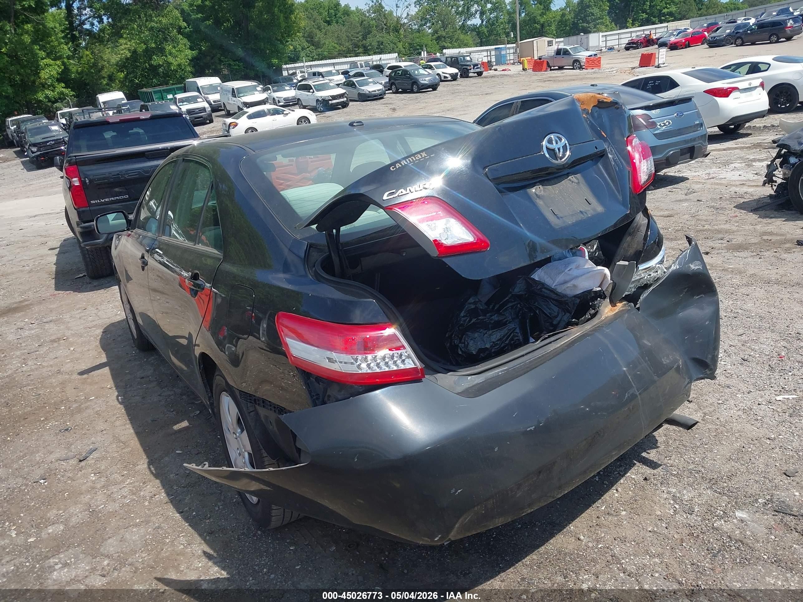 2011 Toyota Camry   Black vin: 4T1BF3EK5BU681363