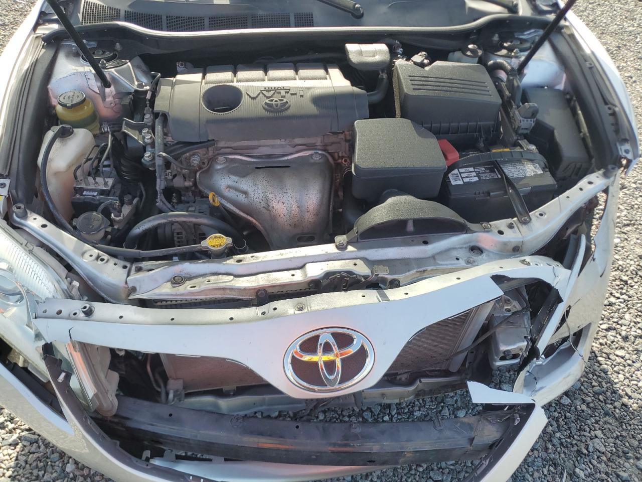 2011 Toyota Camry Le Серебряный vin: 4T1BF3EK5BU683677