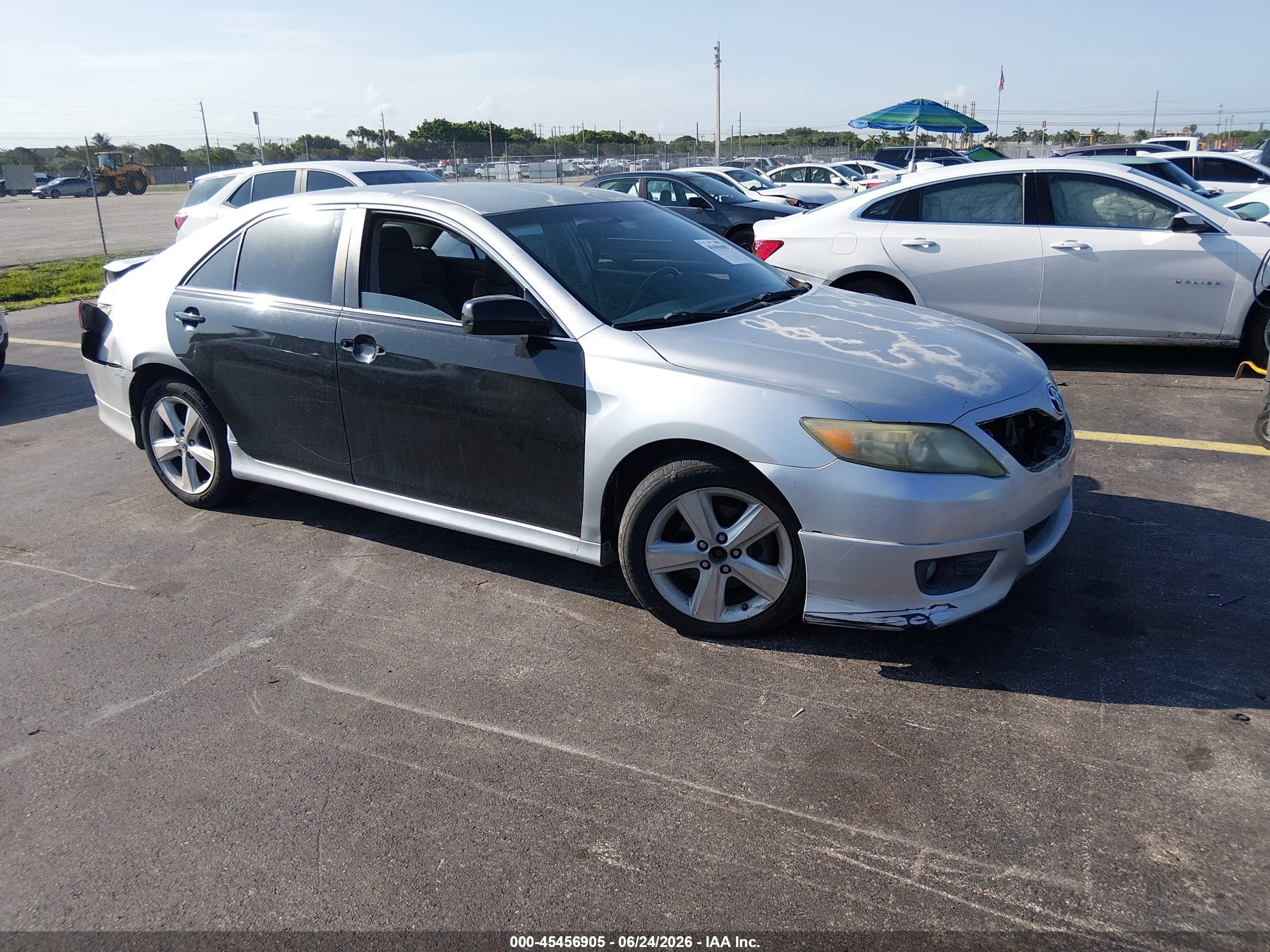 2011 Toyota Camry Se Серебряный vin: 4T1BF3EK5BU690855
