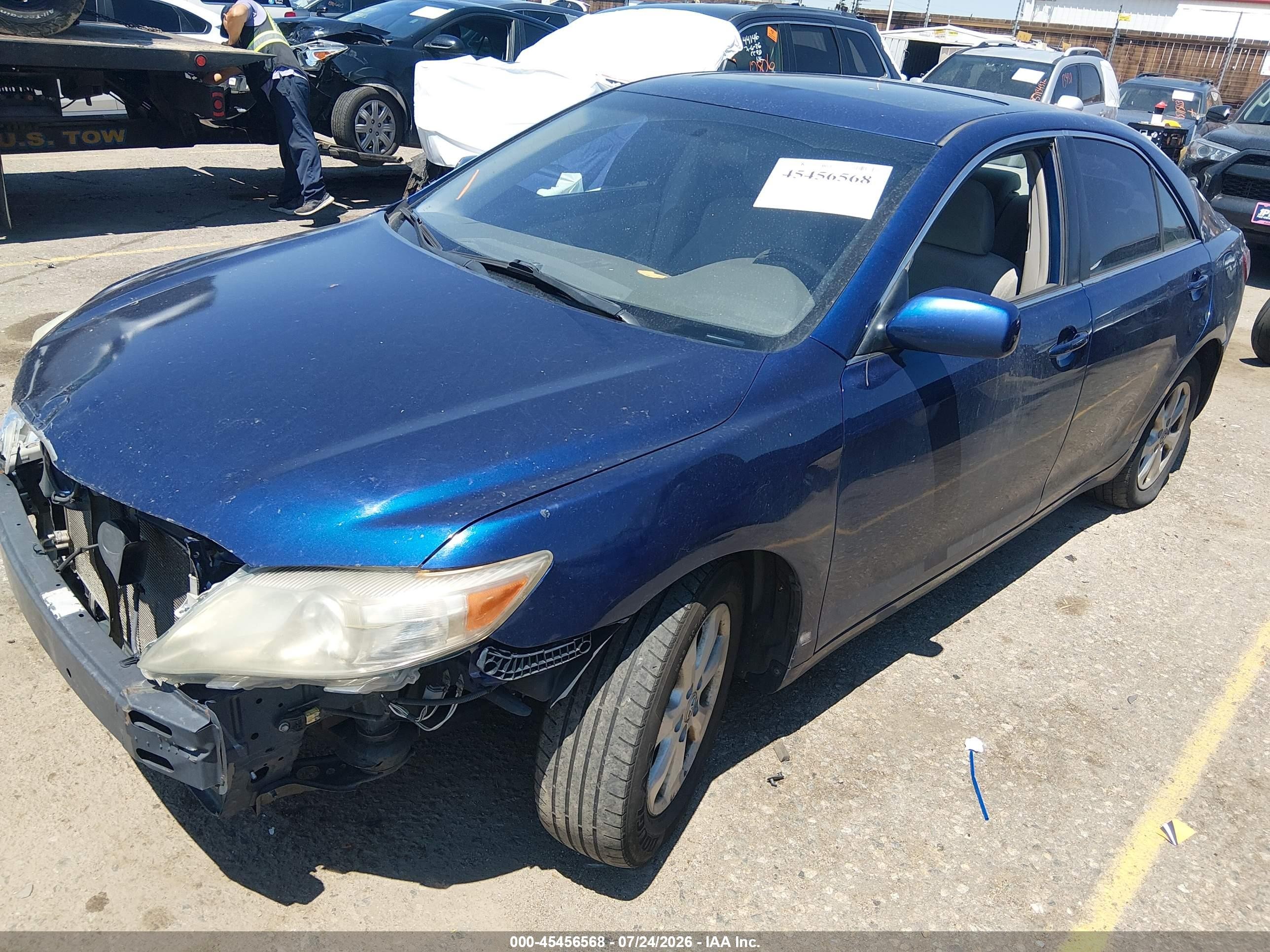 2011 Toyota Camry Le Blue vin: 4T1BF3EK5BU715530