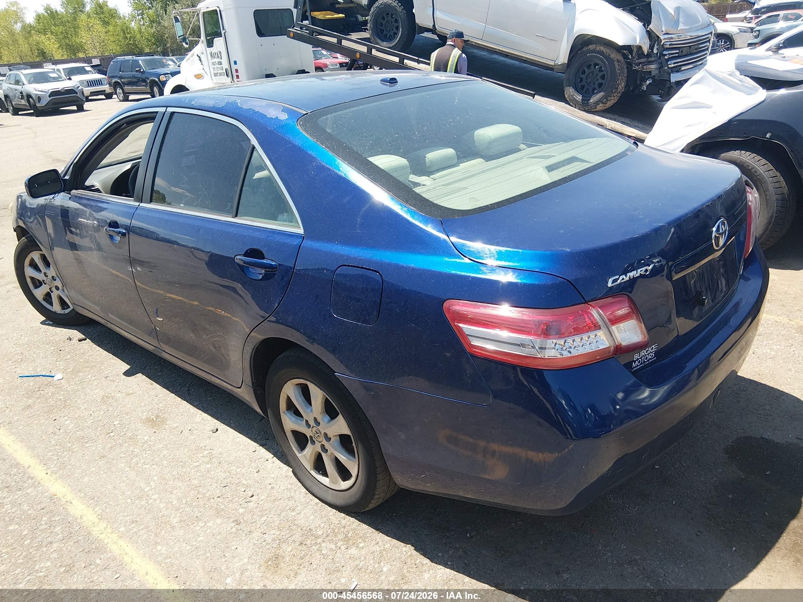 2011 Toyota Camry Le Blue vin: 4T1BF3EK5BU715530