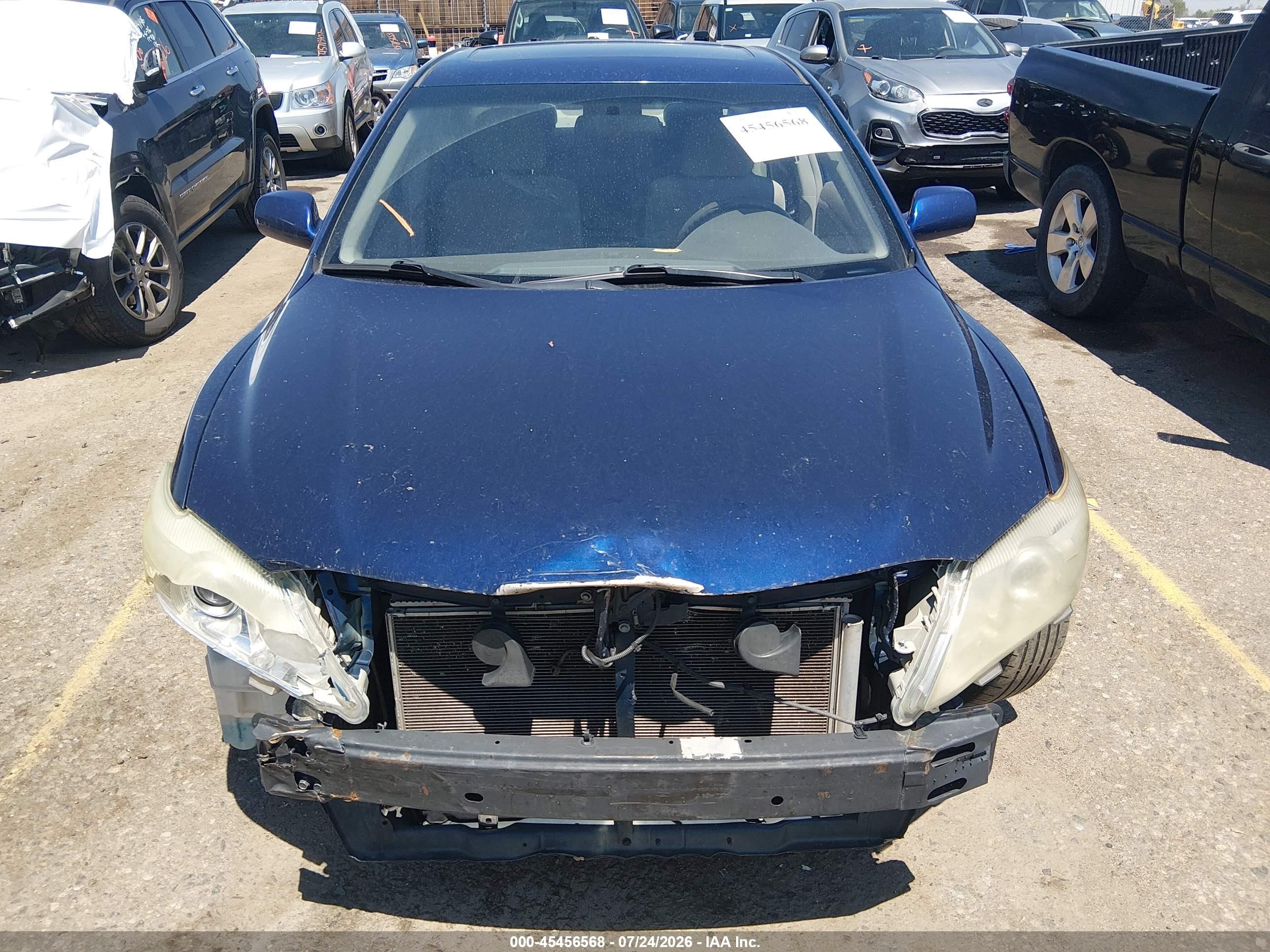 2011 Toyota Camry Le Blue vin: 4T1BF3EK5BU715530