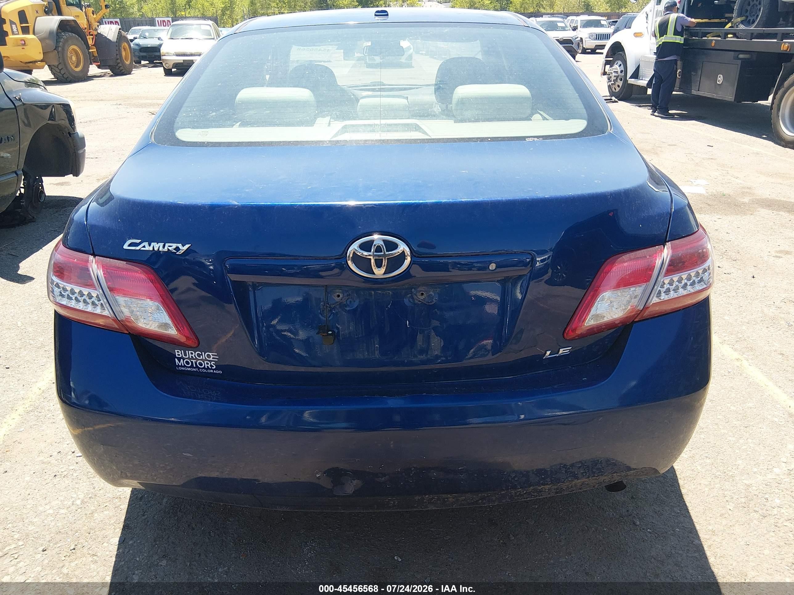 2011 Toyota Camry Le Blue vin: 4T1BF3EK5BU715530