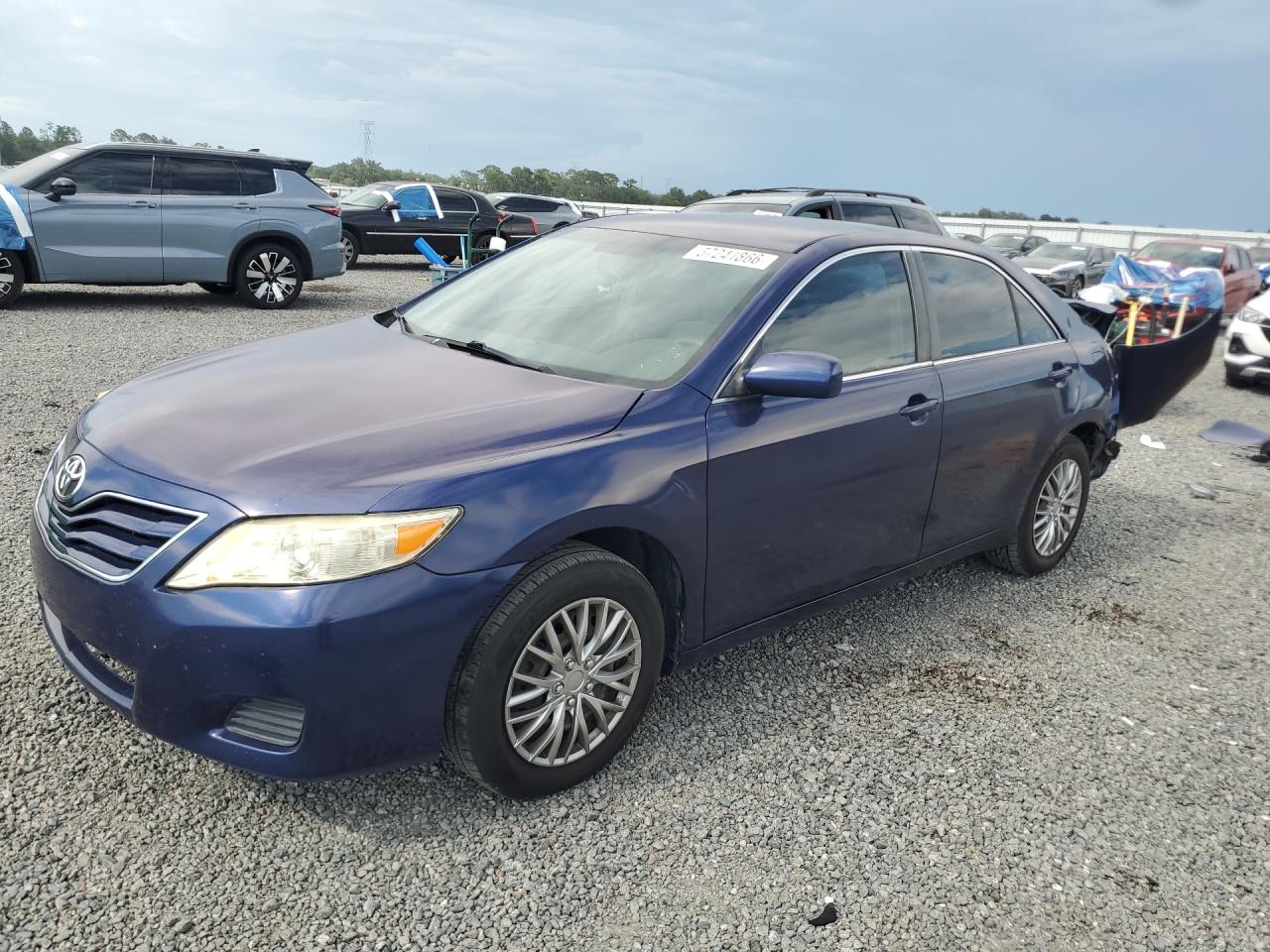 2011 Toyota Camry Base Blue vin: 4T1BF3EK5BU731355