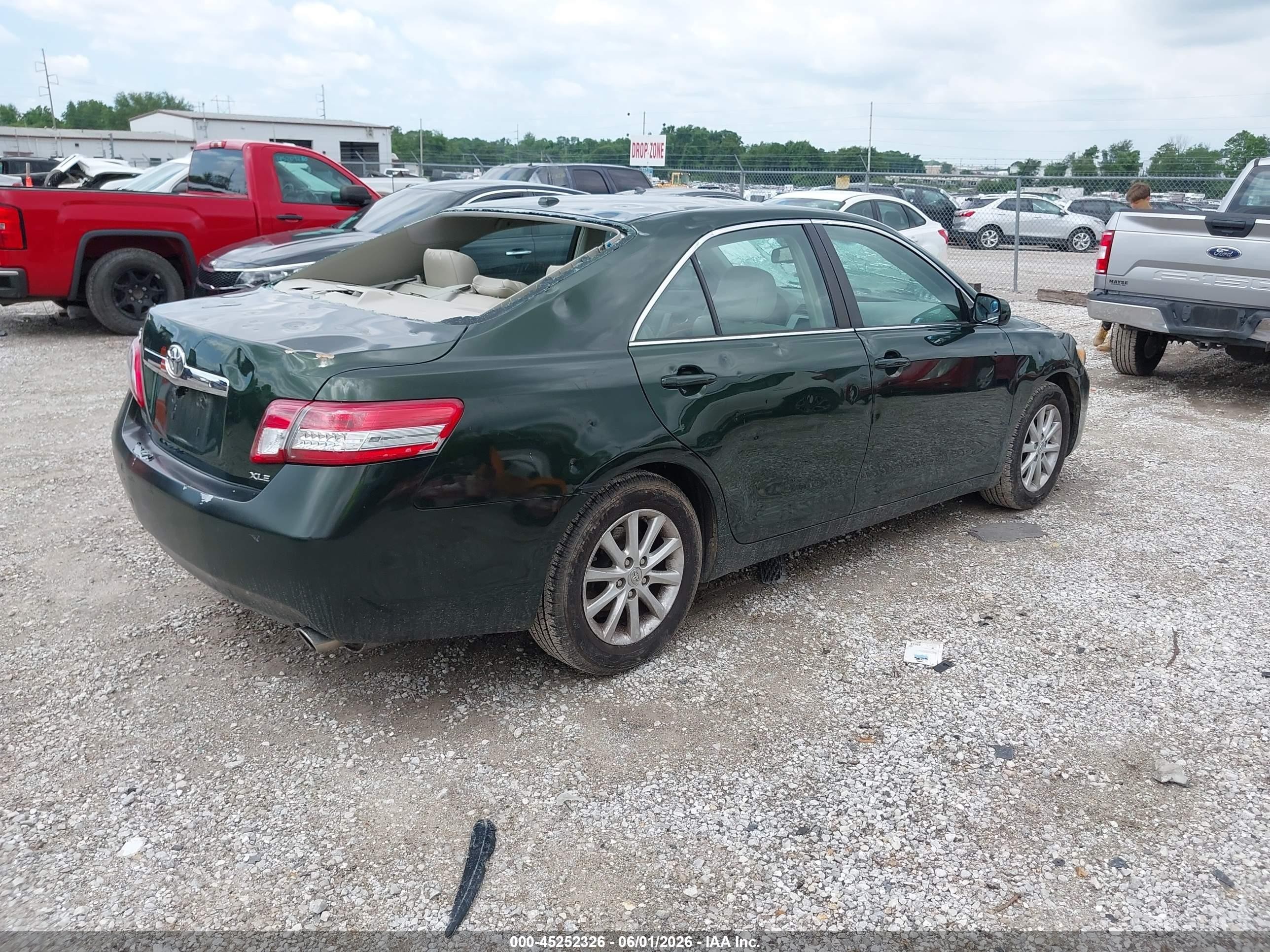 2011 Toyota Camry Xle Green vin: 4T1BF3EK5BU732067