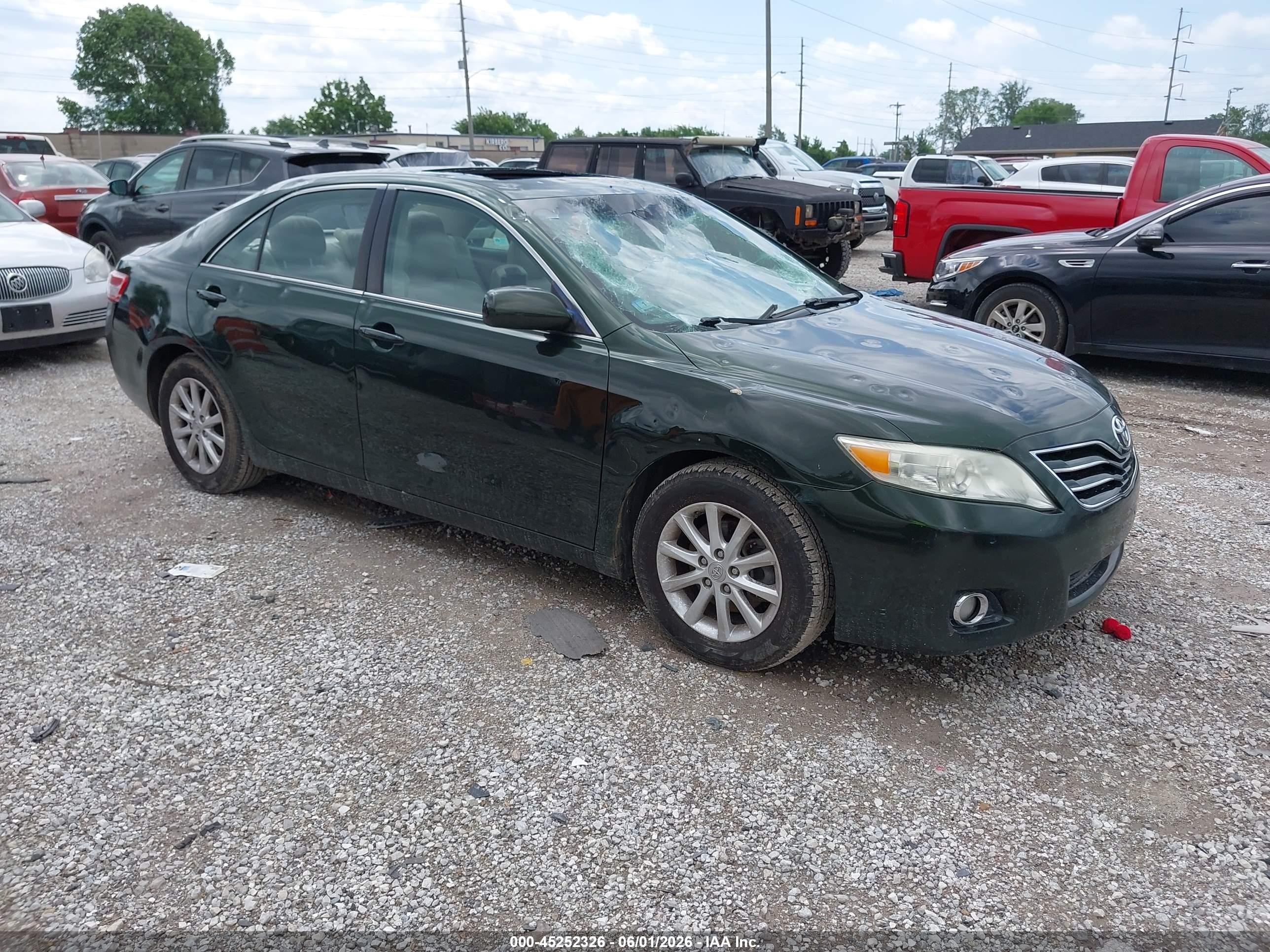 2011 Toyota Camry Xle Green vin: 4T1BF3EK5BU732067