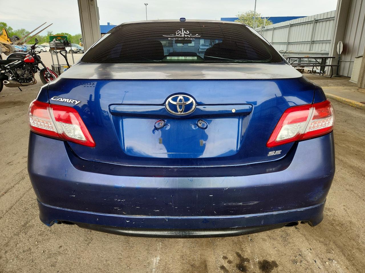 2011 Toyota Camry Base Blue vin: 4T1BF3EK5BU732635