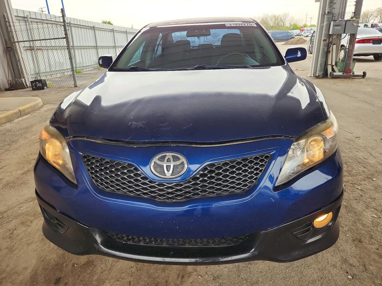 2011 Toyota Camry Base Blue vin: 4T1BF3EK5BU732635