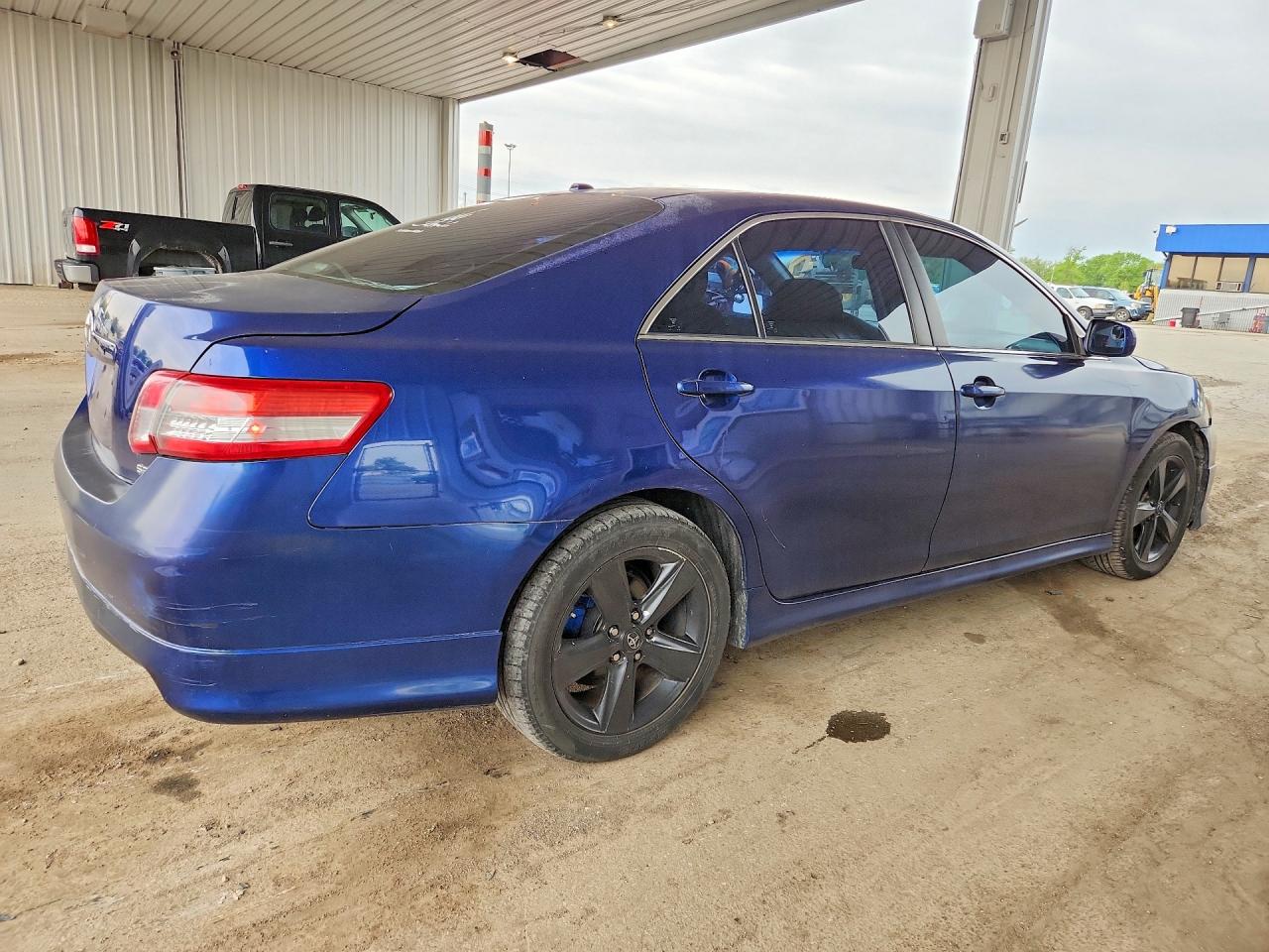 2011 Toyota Camry Base Blue vin: 4T1BF3EK5BU732635
