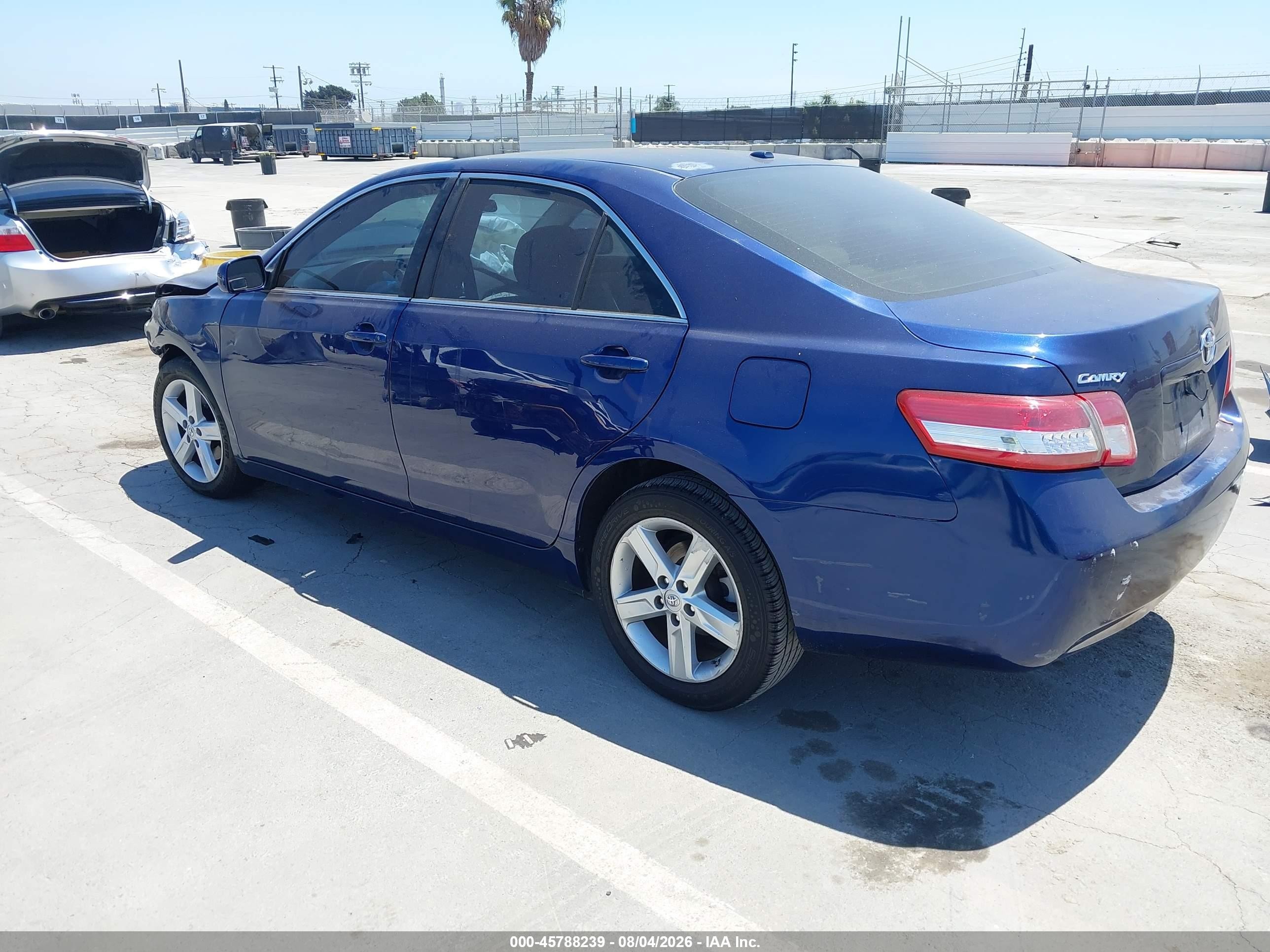 2011 Toyota Camry Le Синий vin: 4T1BF3EK5BU737303