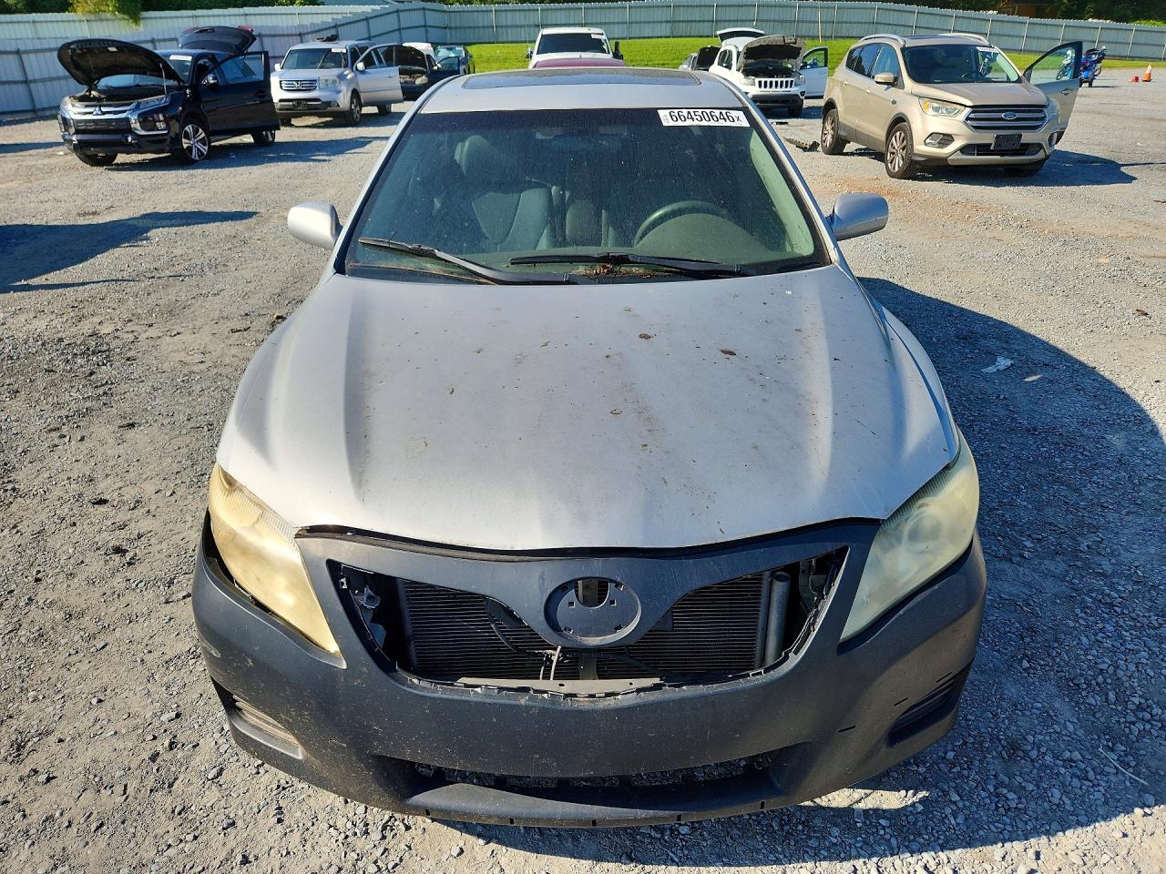 2011 Toyota Camry Le Silver vin: 4T1BF3EK5BU742386