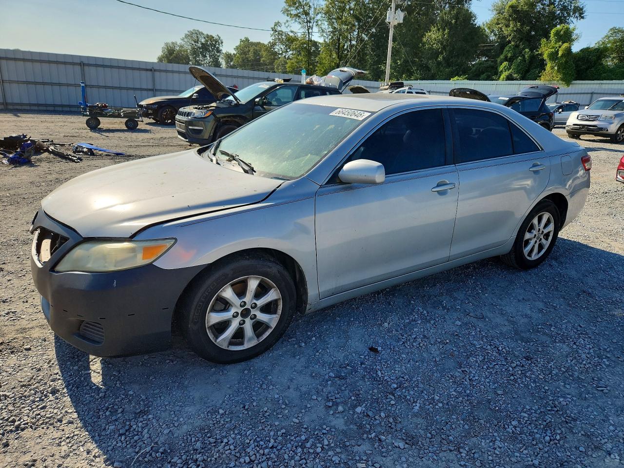 2011 Toyota Camry Le Silver vin: 4T1BF3EK5BU742386