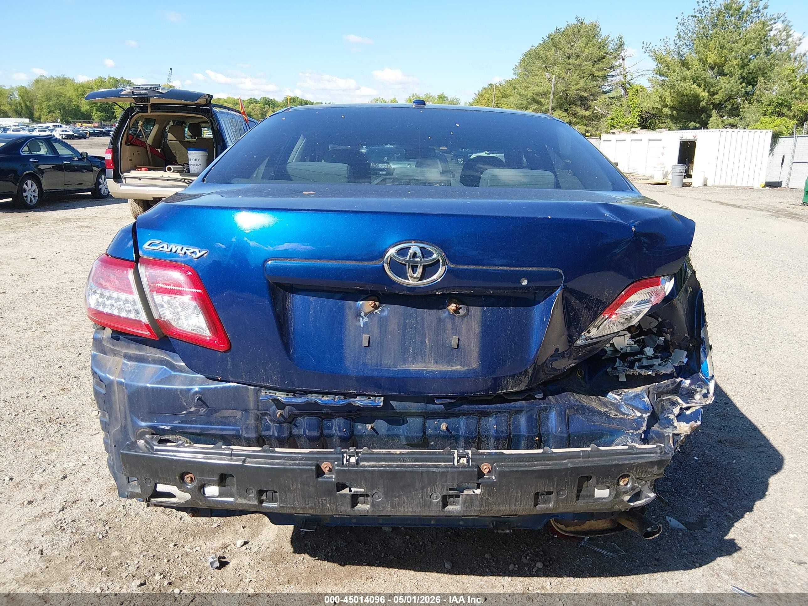 2011 Toyota Camry Le Синий vin: 4T1BF3EK5BU743005