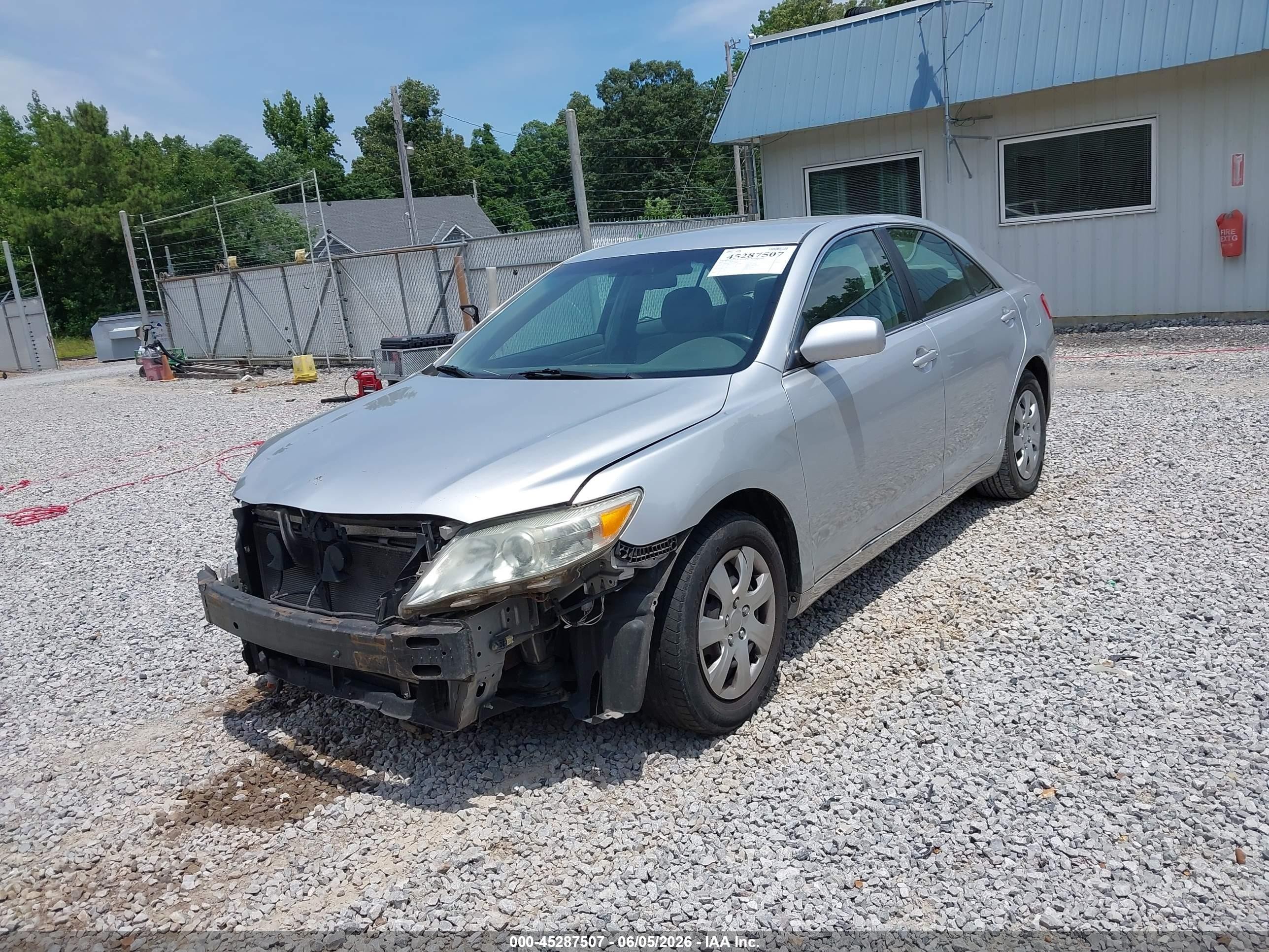 2011 Toyota Camry   Silver vin: 4T1BF3EK5BU753890