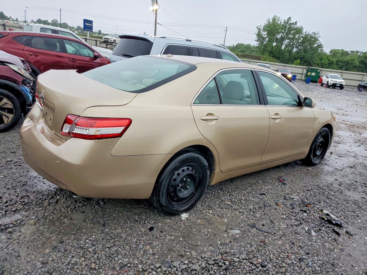 2011 Toyota Camry Le Tan vin: 4T1BF3EK5BU768048