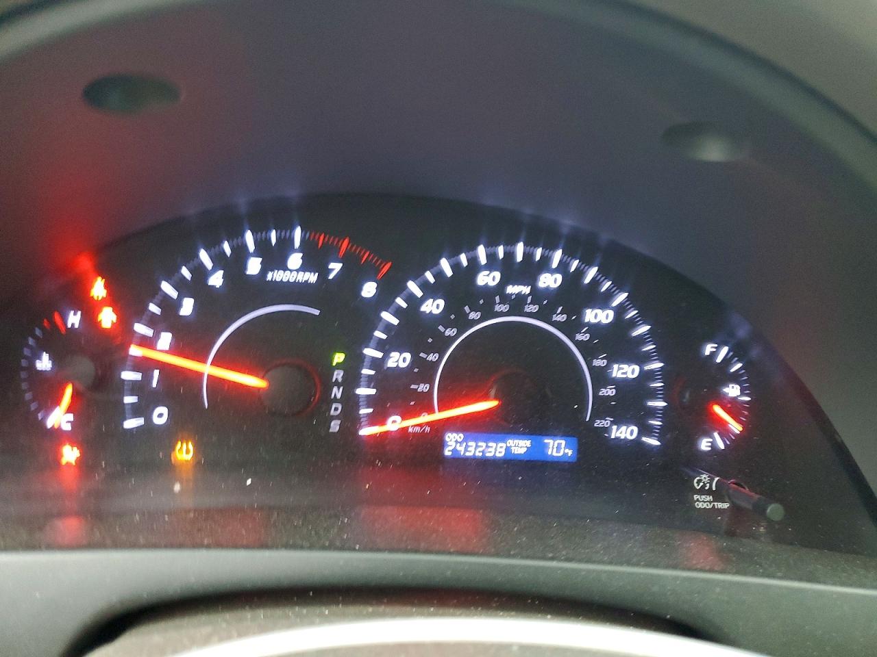 2011 Toyota Camry Le Tan vin: 4T1BF3EK5BU768048