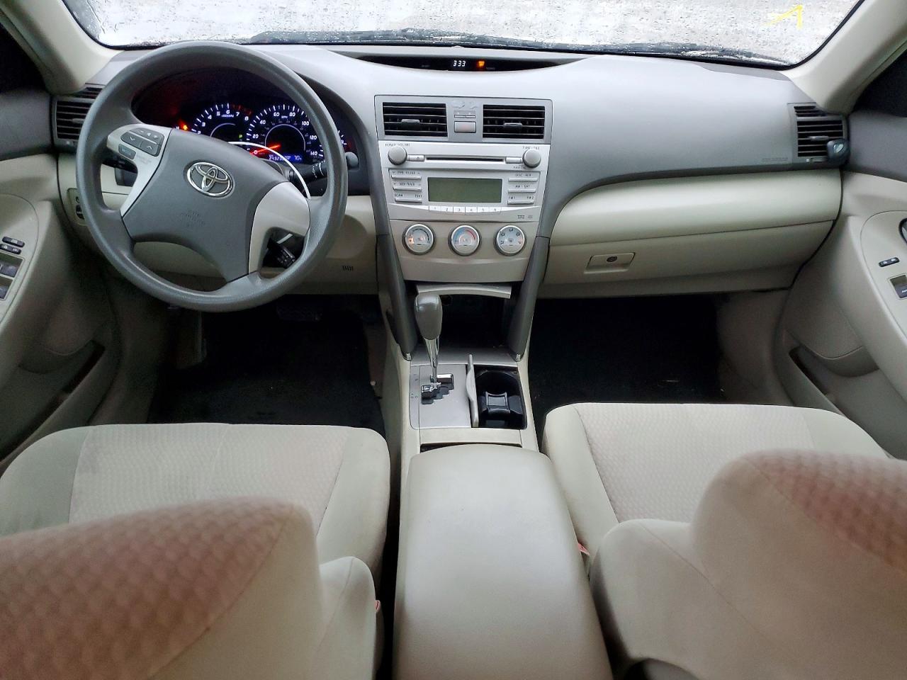2011 Toyota Camry Le Tan vin: 4T1BF3EK5BU768048