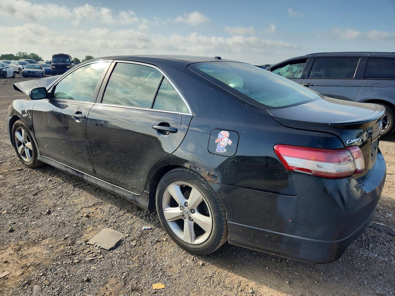2010 Toyota Camry Le Черный vin: 4T1BF3EK6AU011979