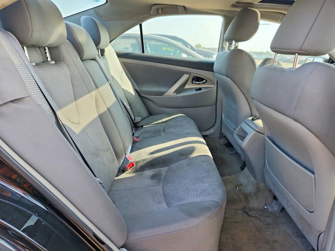 2010 Toyota Camry Le Черный vin: 4T1BF3EK6AU011979