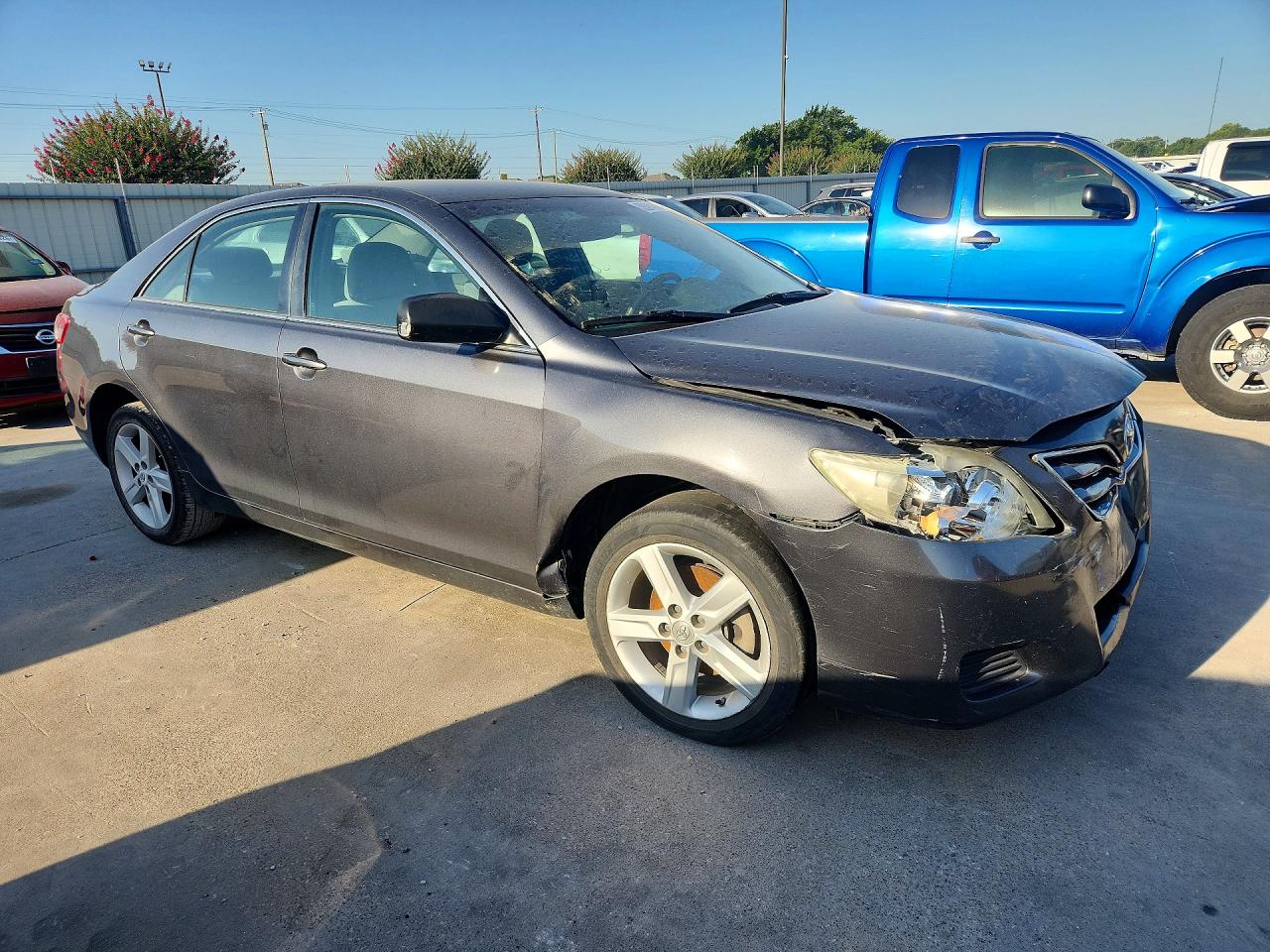 2010 Toyota Camry Le Gray vin: 4T1BF3EK6AU042245