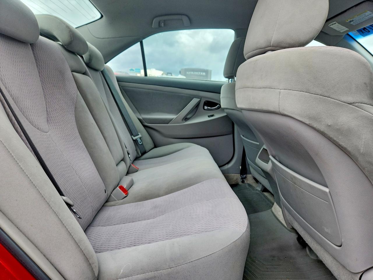 2010 Toyota Camry Le Red vin: 4T1BF3EK6AU080994
