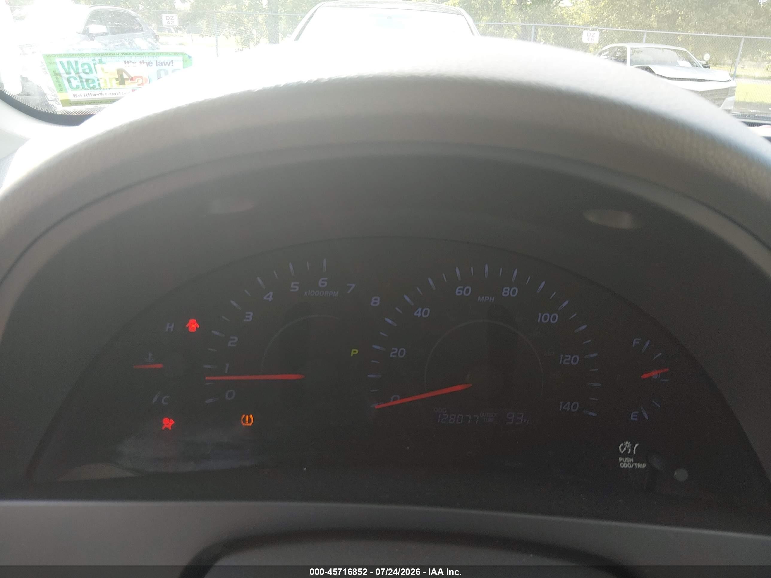 2010 Toyota Camry Le Red vin: 4T1BF3EK6AU108597