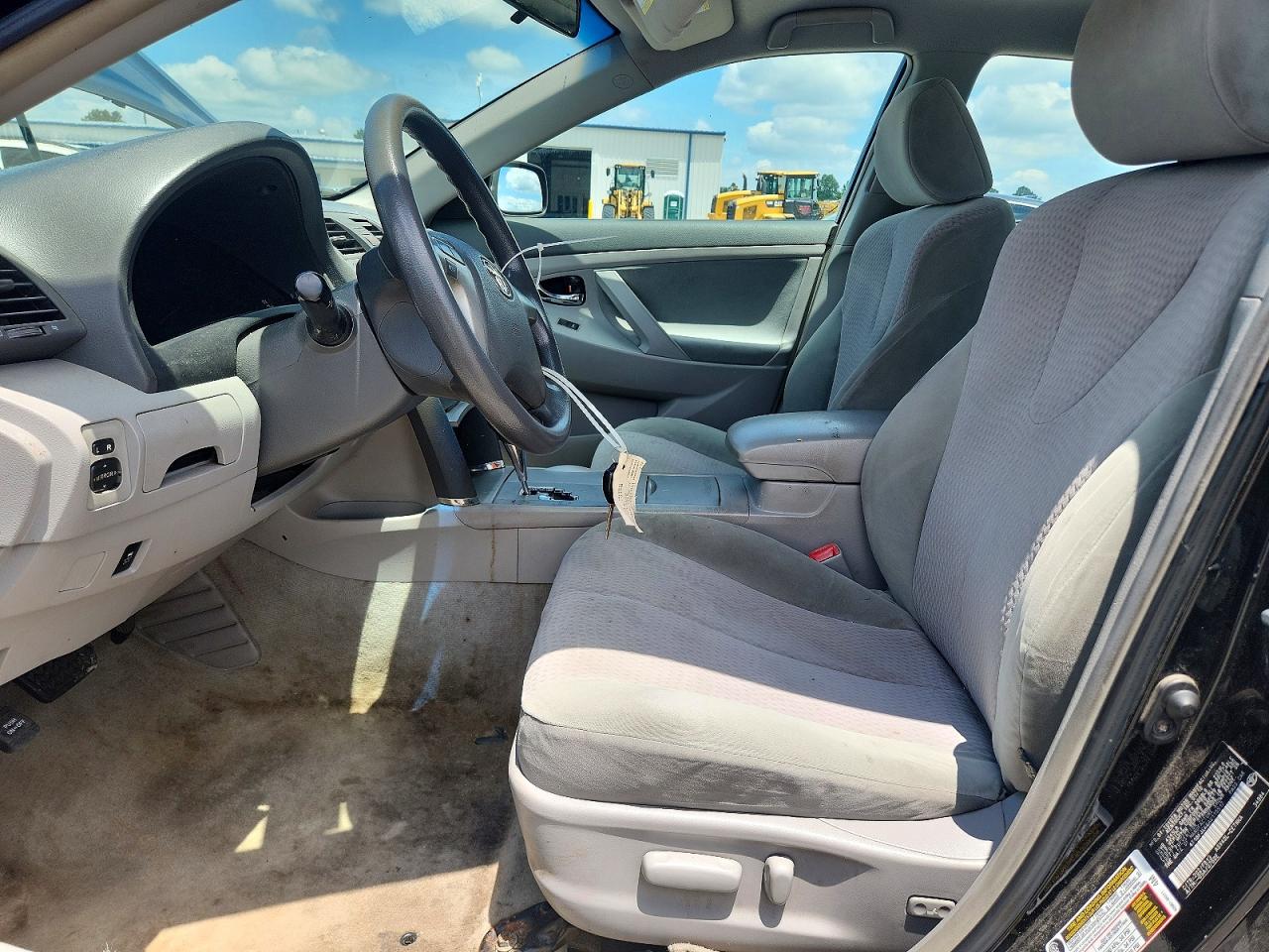 2010 Toyota Camry Le Black vin: 4T1BF3EK6AU115517