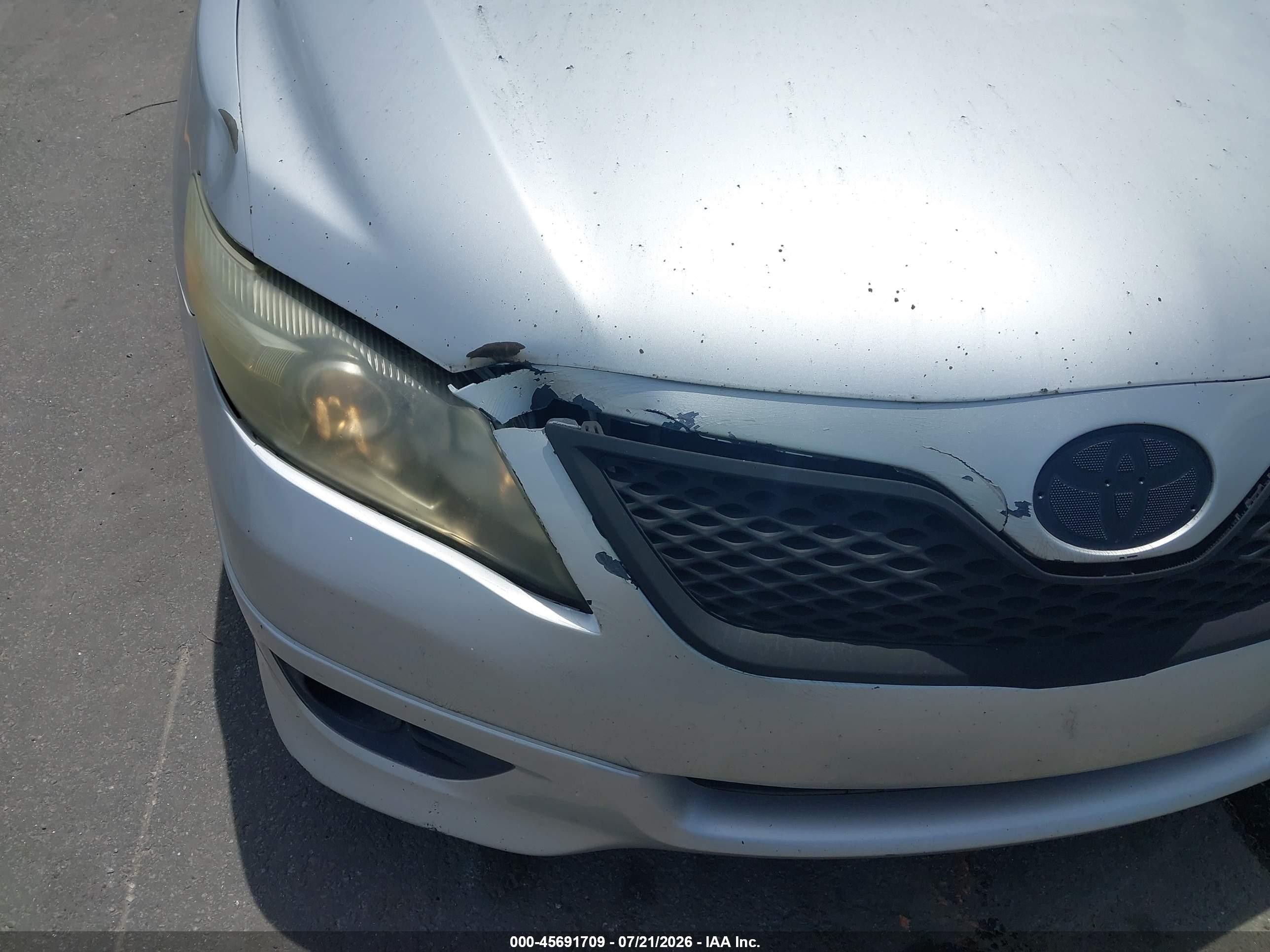 2010 Toyota Camry Se Silver vin: 4T1BF3EK6AU503167