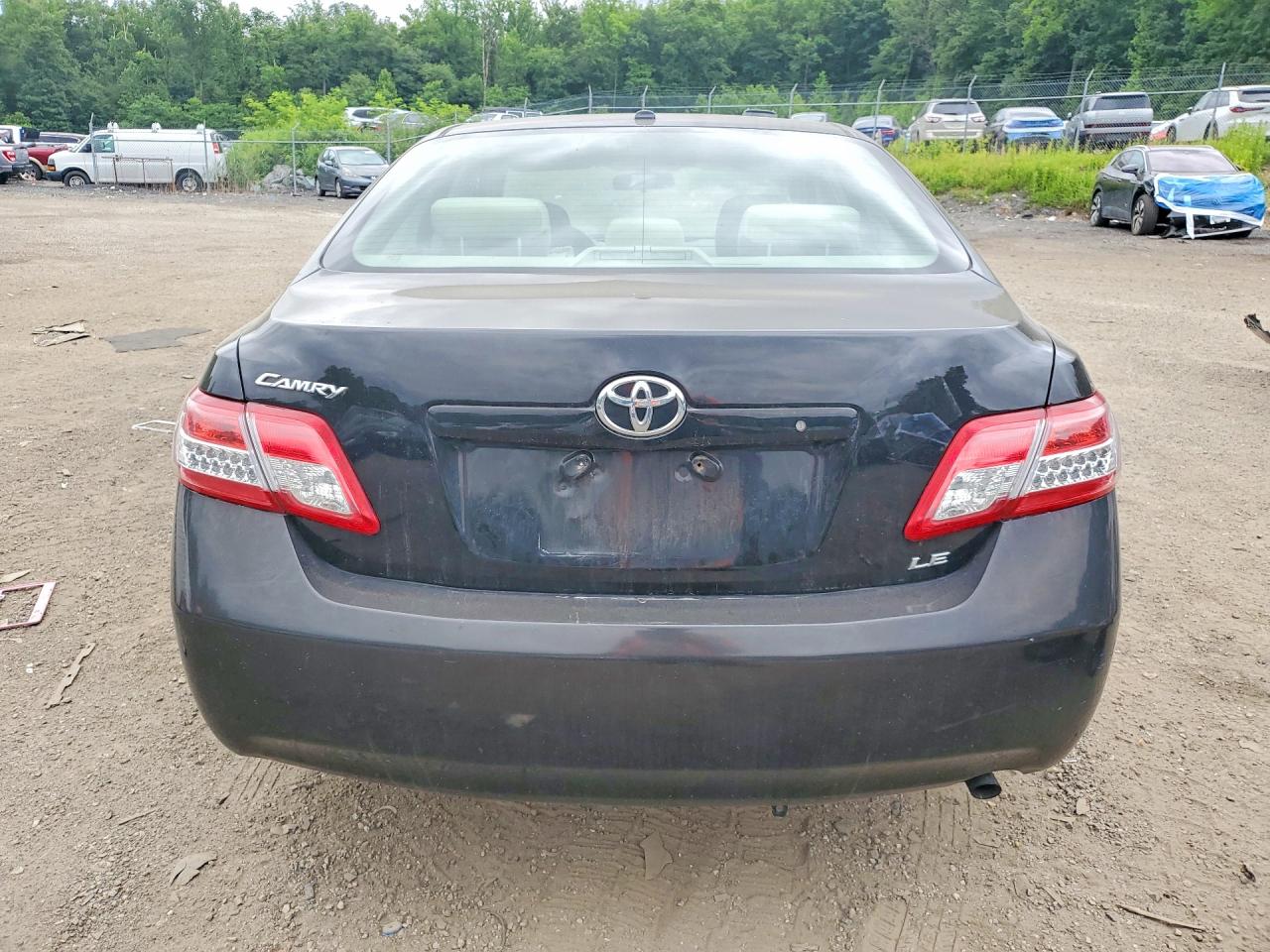 2010 Toyota Camry Le Black vin: 4T1BF3EK6AU542227