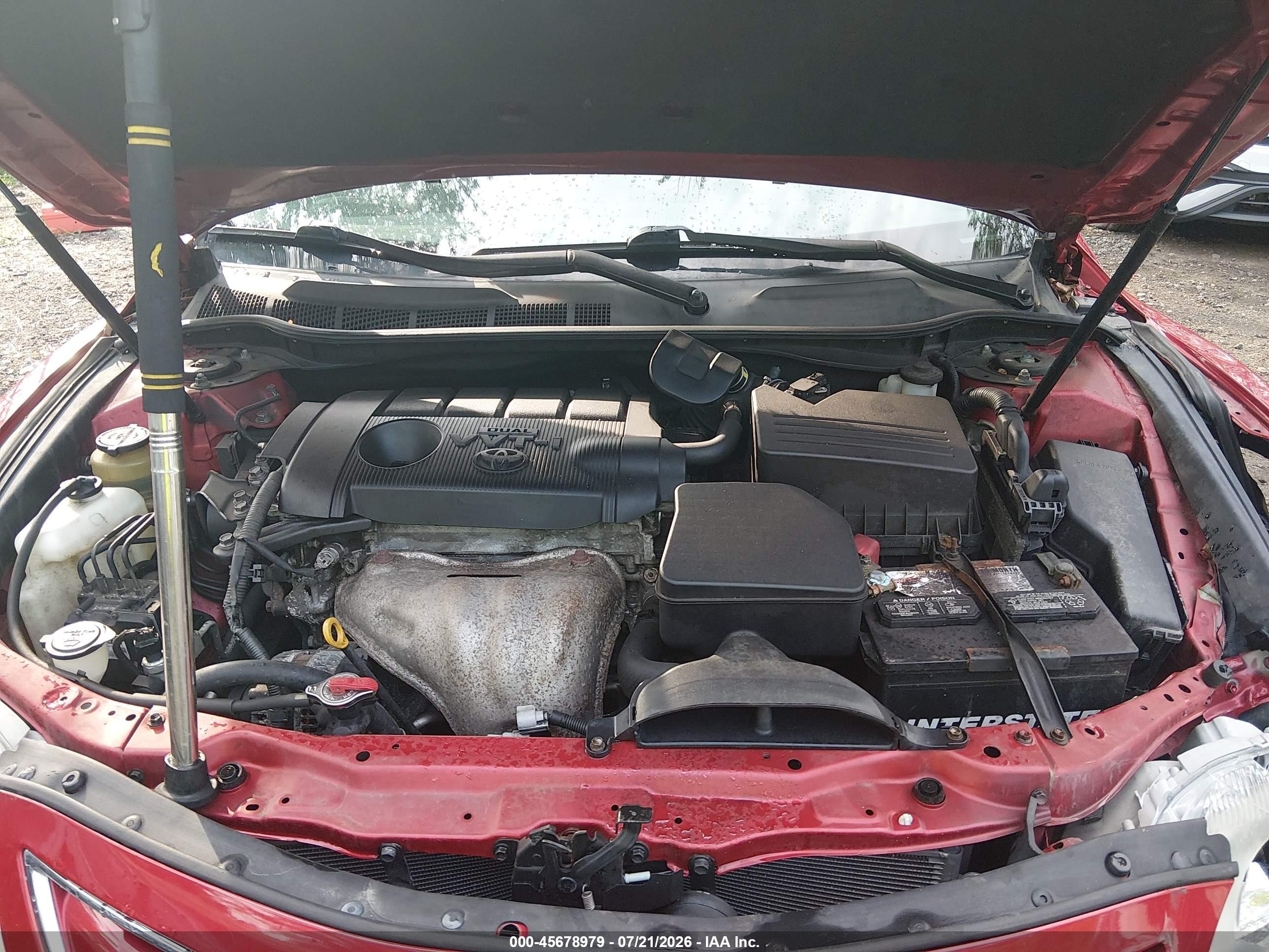 2010 Toyota Camry Le Red vin: 4T1BF3EK6AU574935