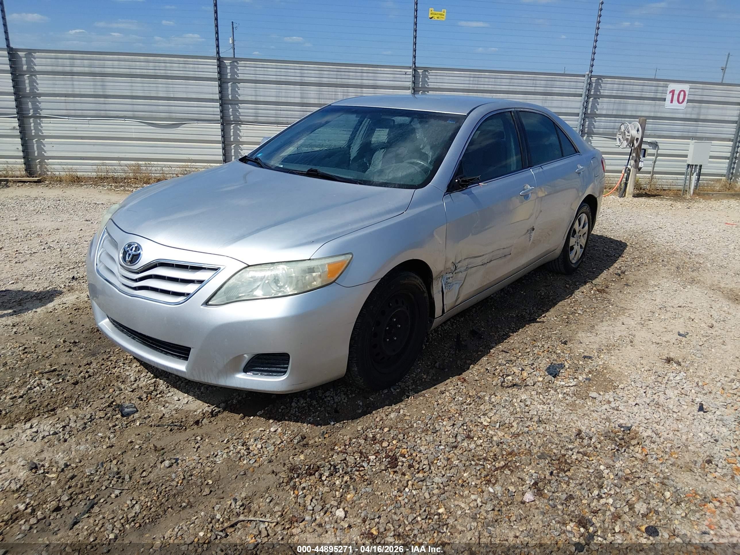 2011 Toyota Camry Silver vin: 4T1BF3EK6BU118449