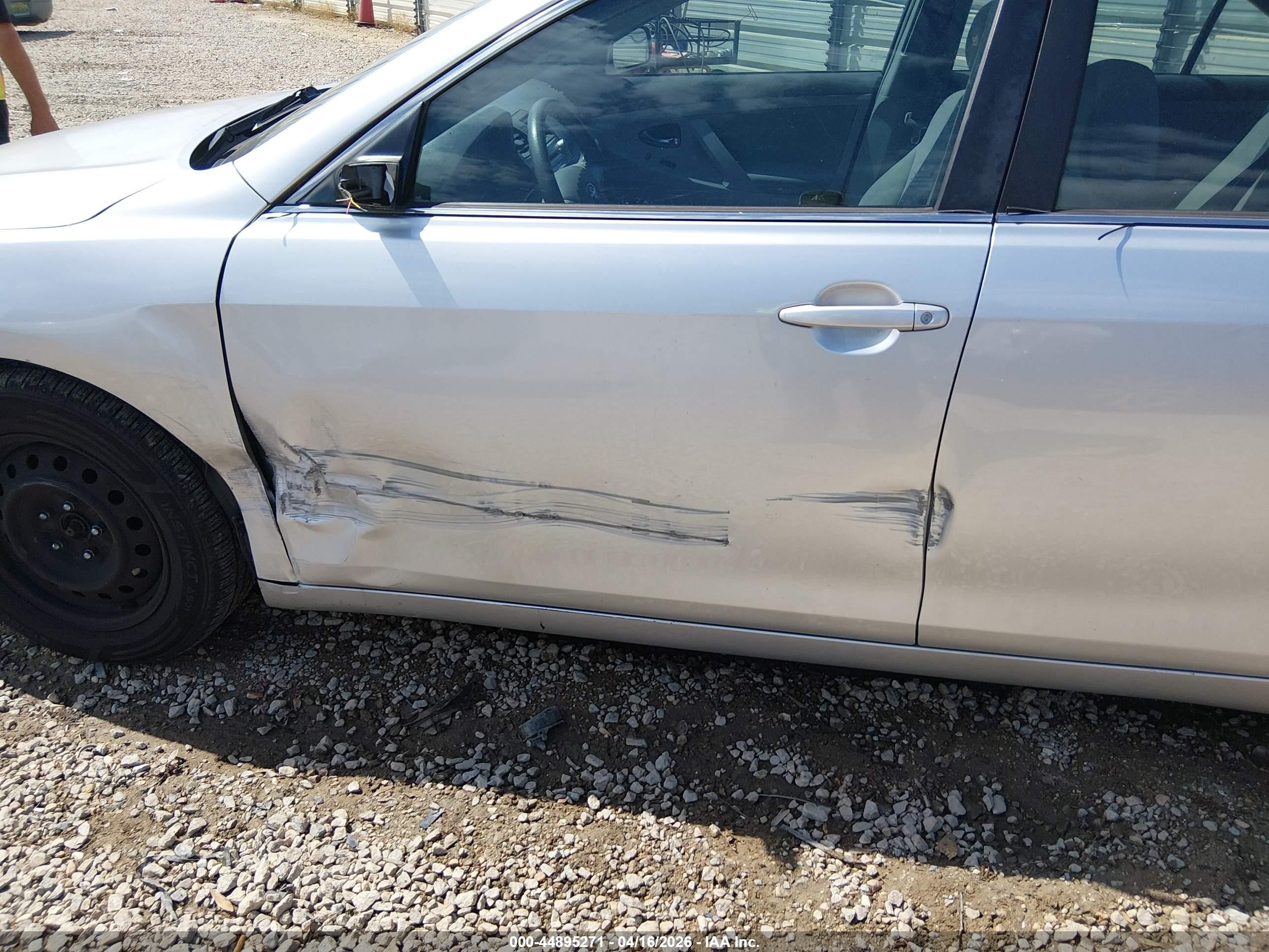 2011 Toyota Camry Silver vin: 4T1BF3EK6BU118449