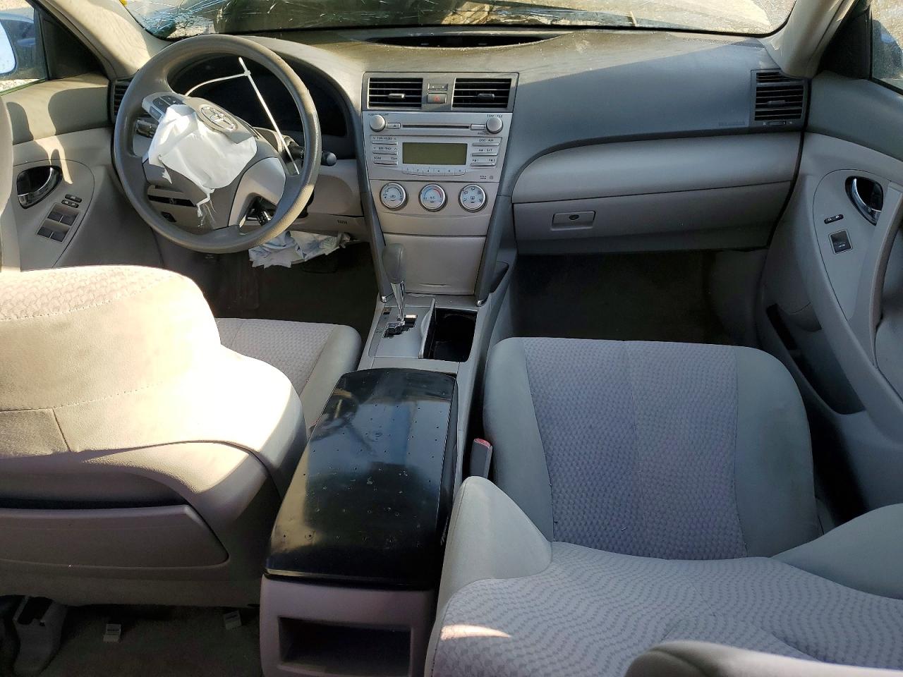 2011 Toyota Camry Le Charcoal vin: 4T1BF3EK6BU135185