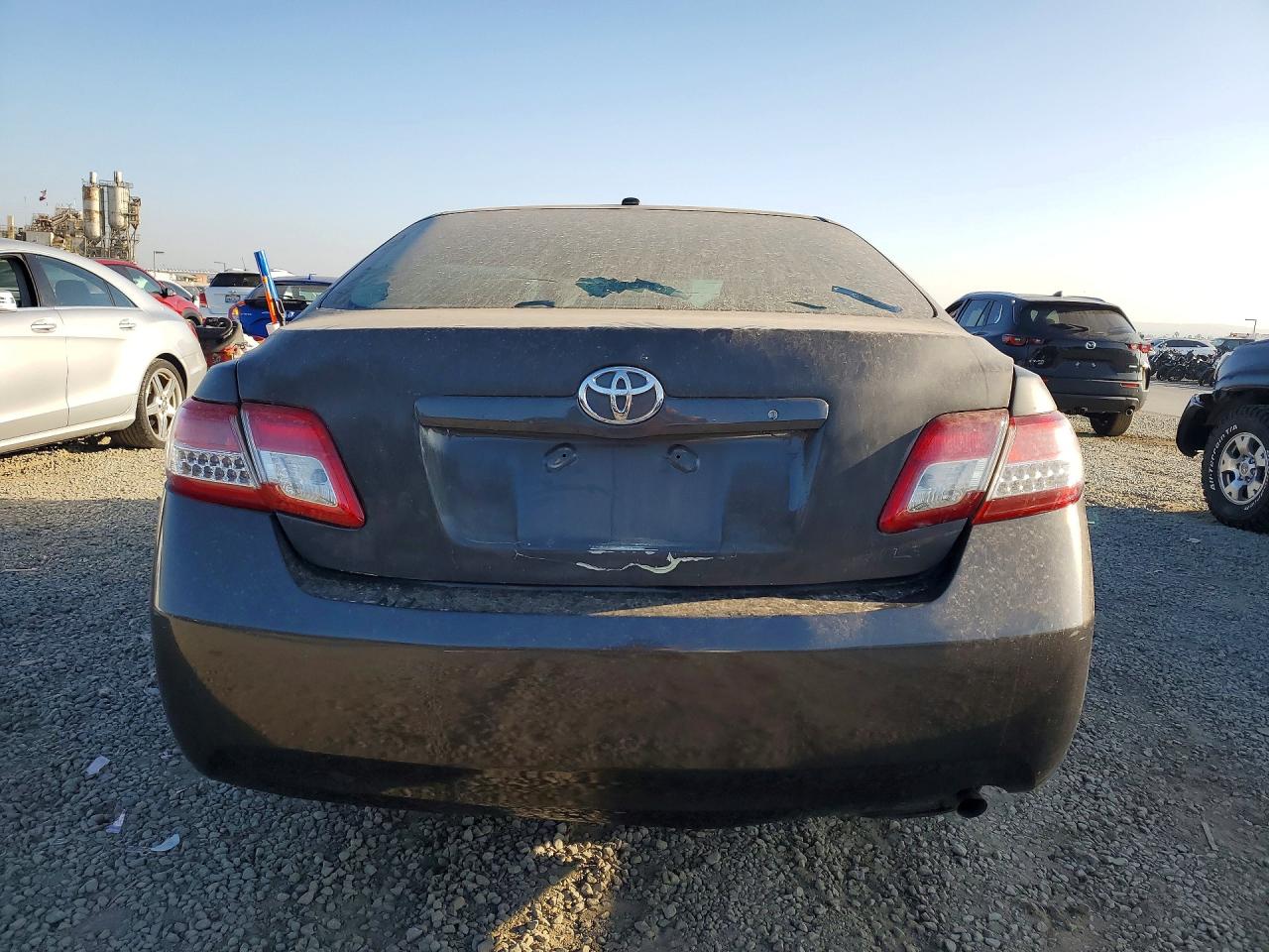 2011 Toyota Camry Le Charcoal vin: 4T1BF3EK6BU135185