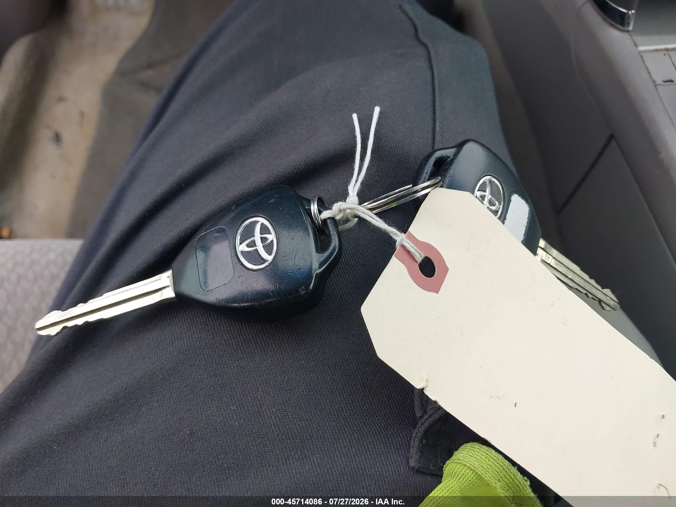 2011 Toyota Camry Le Серый vin: 4T1BF3EK6BU135722