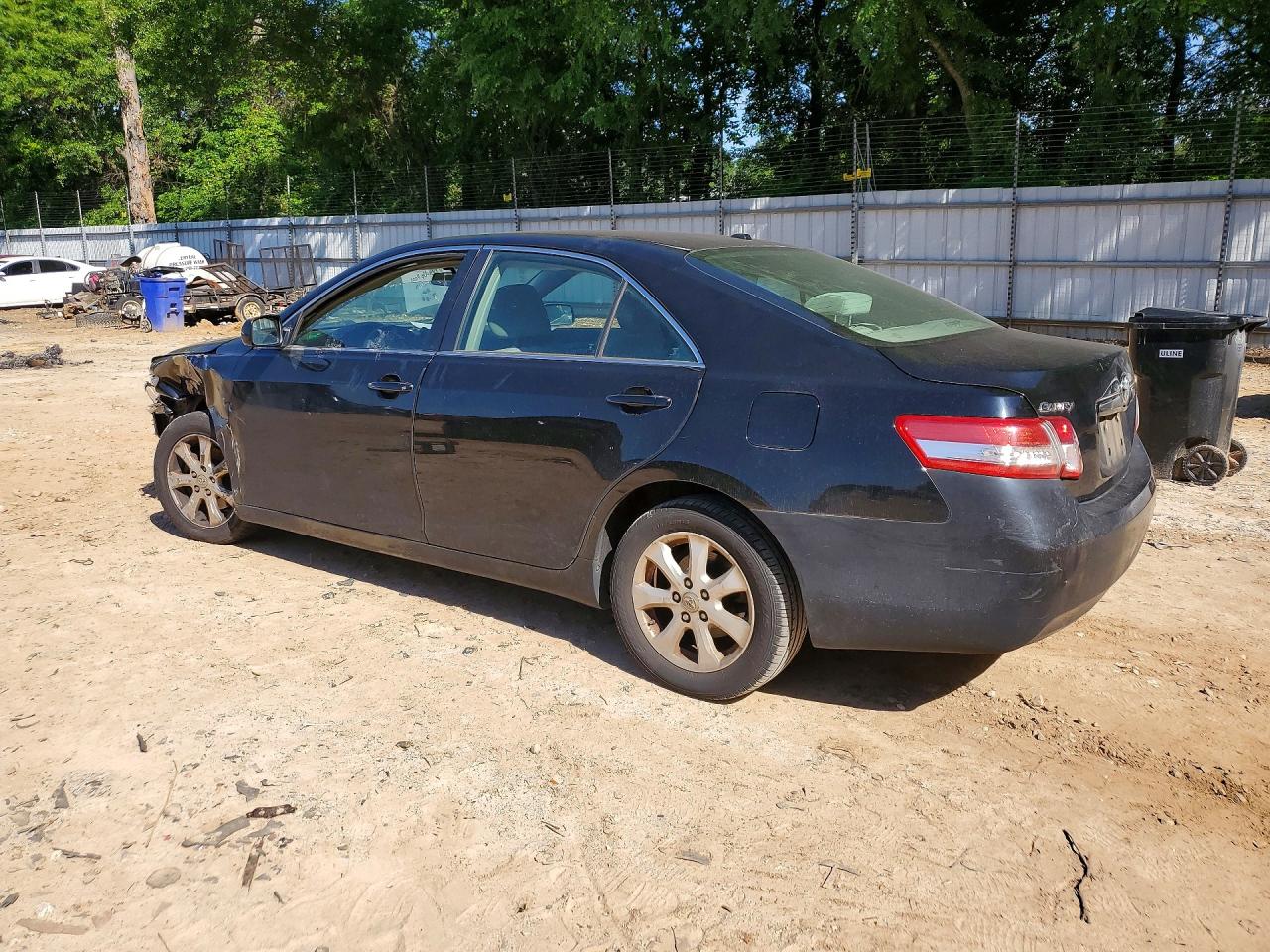 2011 Toyota Camry Le Black vin: 4T1BF3EK6BU139012
