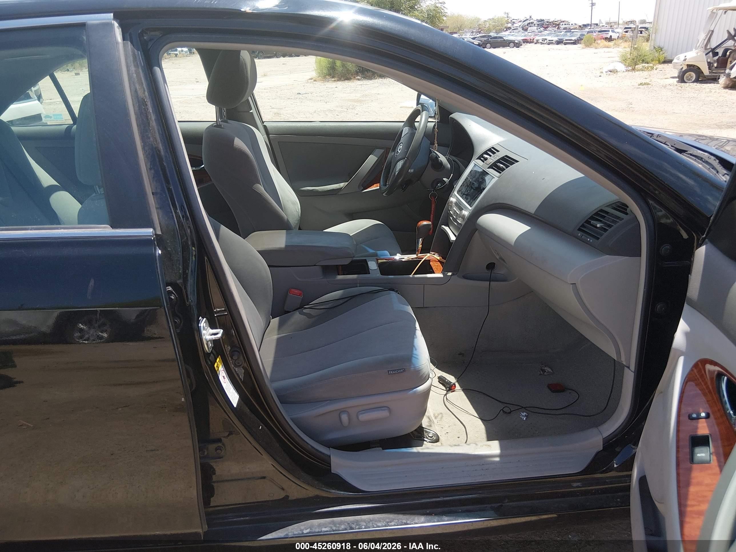 2011 Toyota Camry Xle Black vin: 4T1BF3EK6BU145974