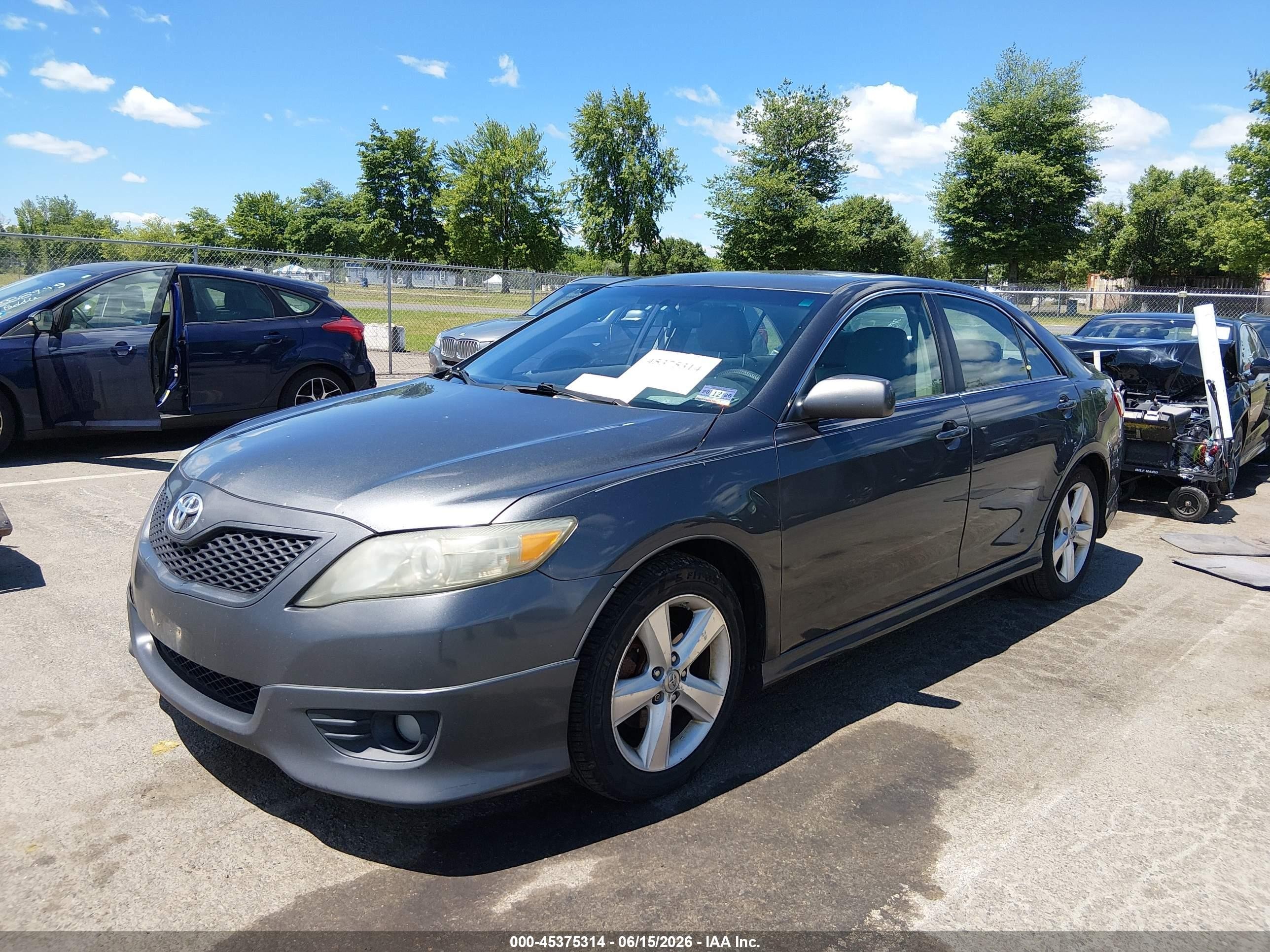 2011 Toyota Camry Se Gray vin: 4T1BF3EK6BU154075