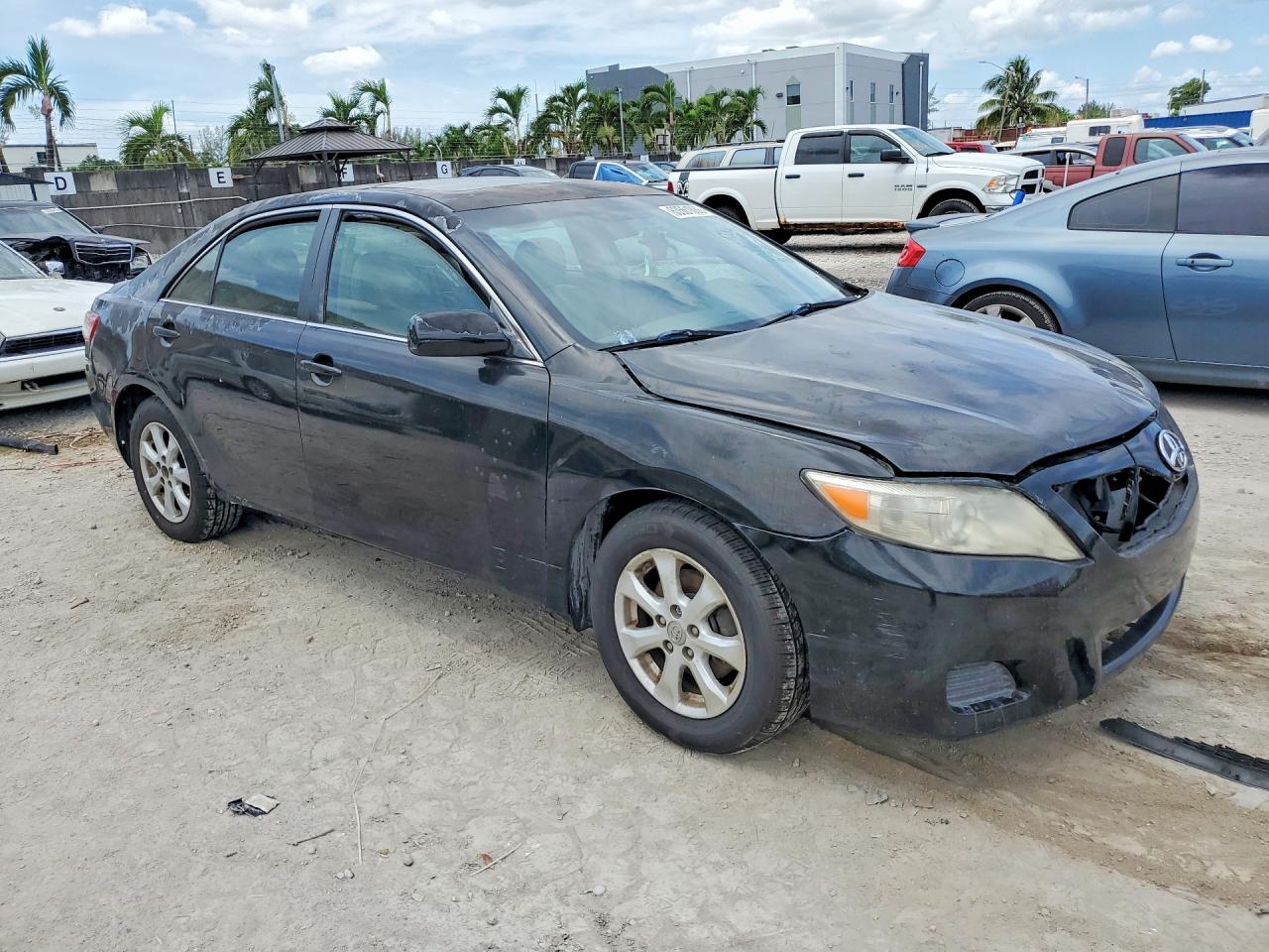 2011 Toyota Camry Le Black vin: 4T1BF3EK6BU163309
