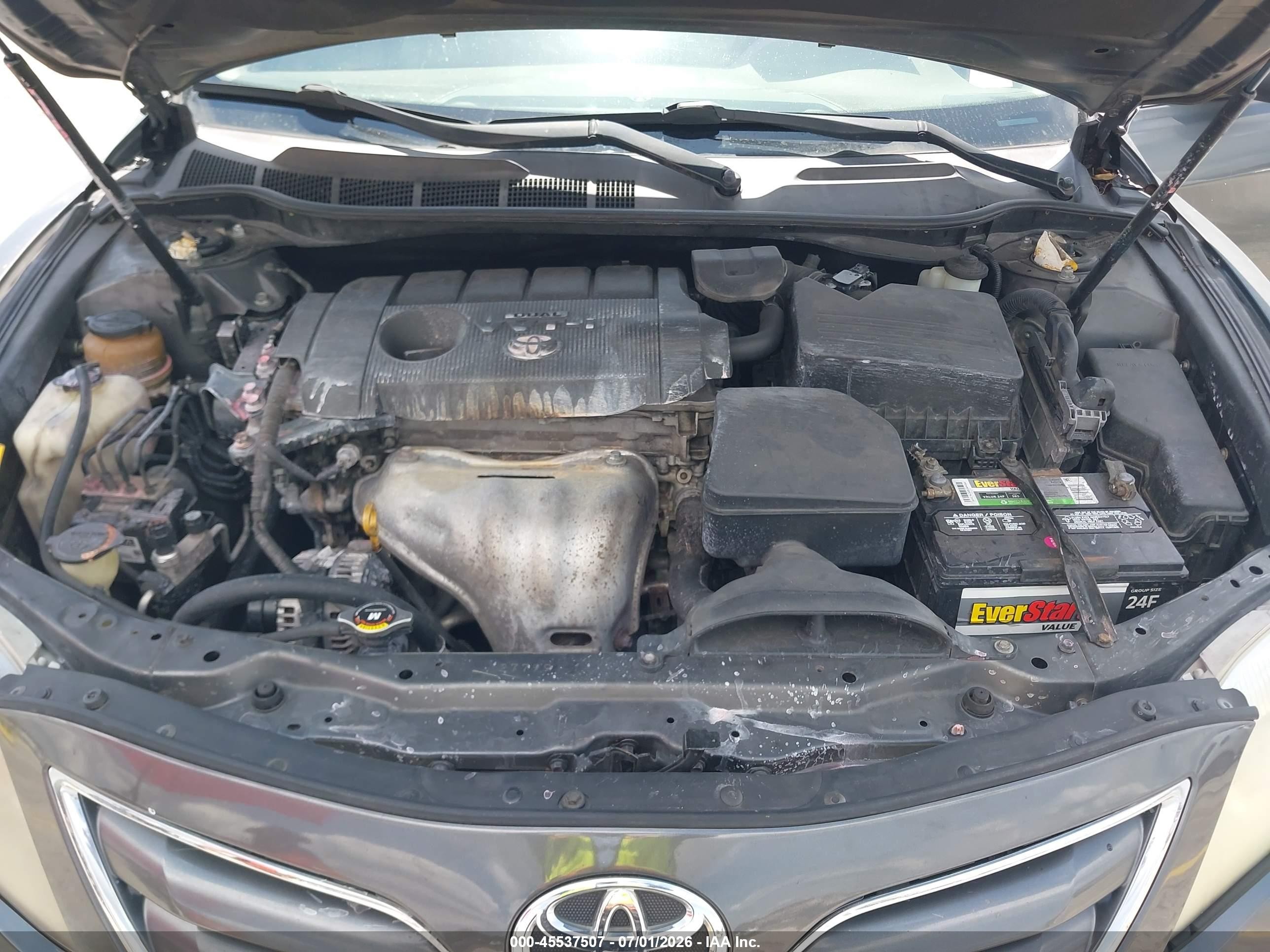 2011 Toyota Camry Le Gray vin: 4T1BF3EK6BU175993