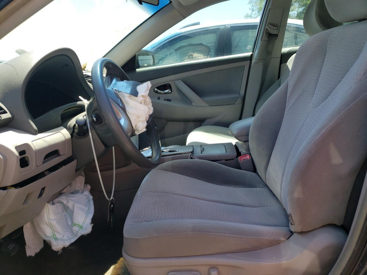 2011 Toyota Camry Base Gray vin: 4T1BF3EK6BU183172