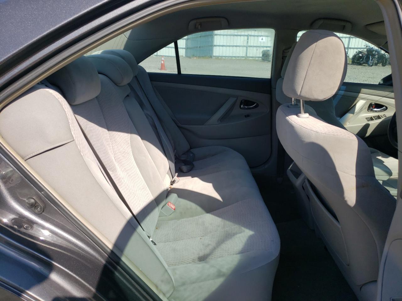 2011 Toyota Camry Base Gray vin: 4T1BF3EK6BU183172