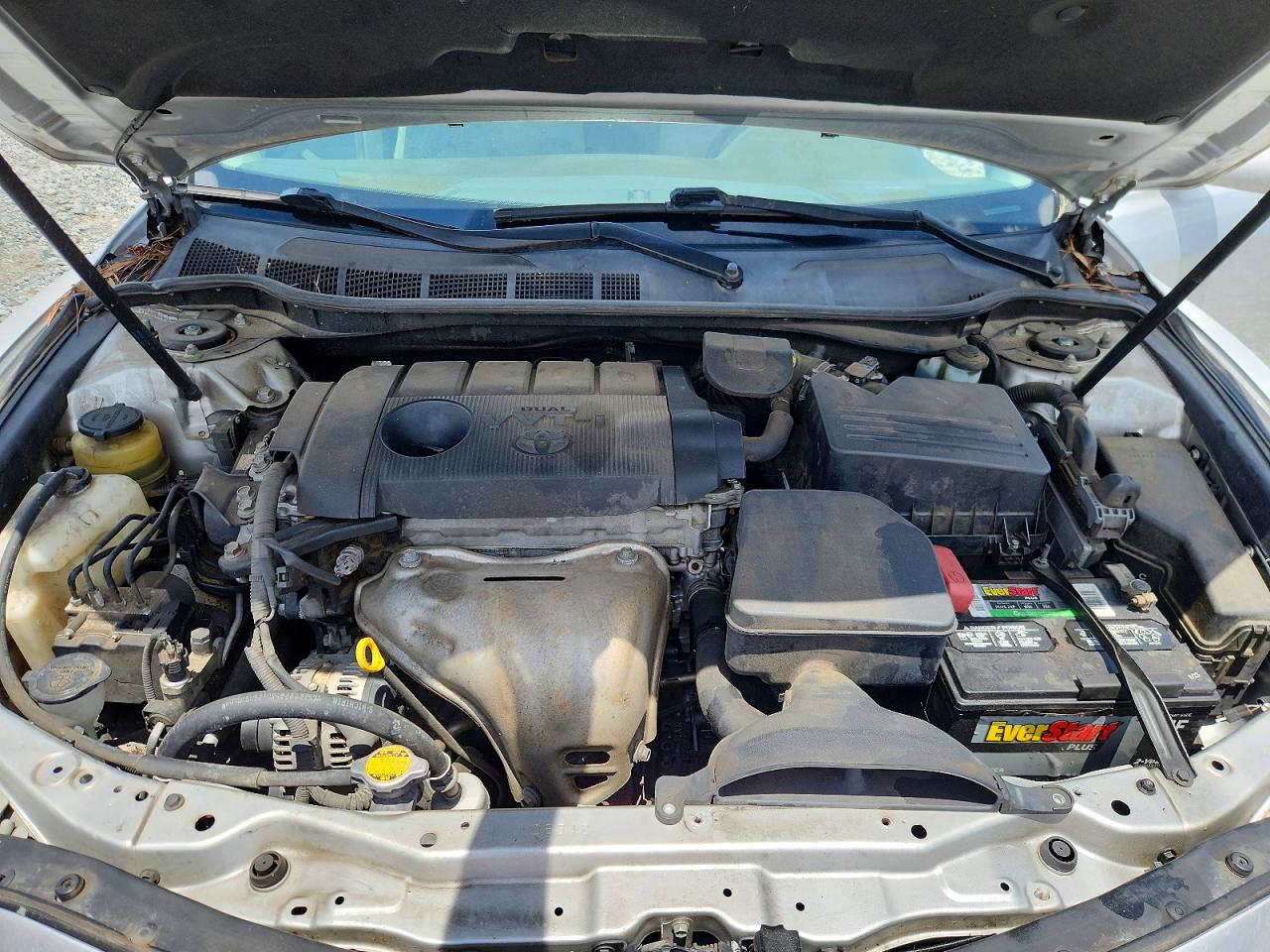 2011 Toyota Camry Le Silver vin: 4T1BF3EK6BU195239