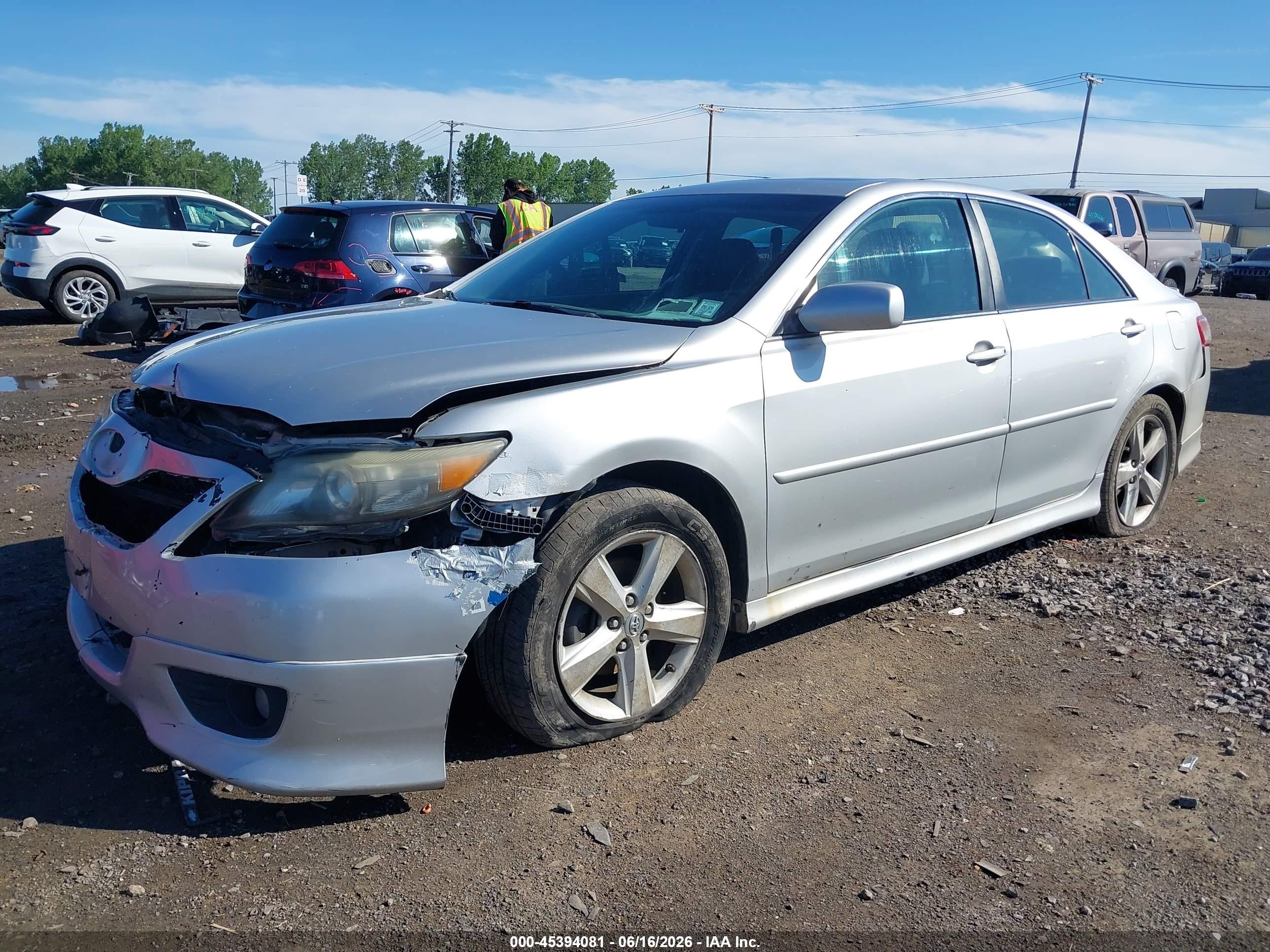 2011 Toyota Camry Se Silver vin: 4T1BF3EK6BU211178