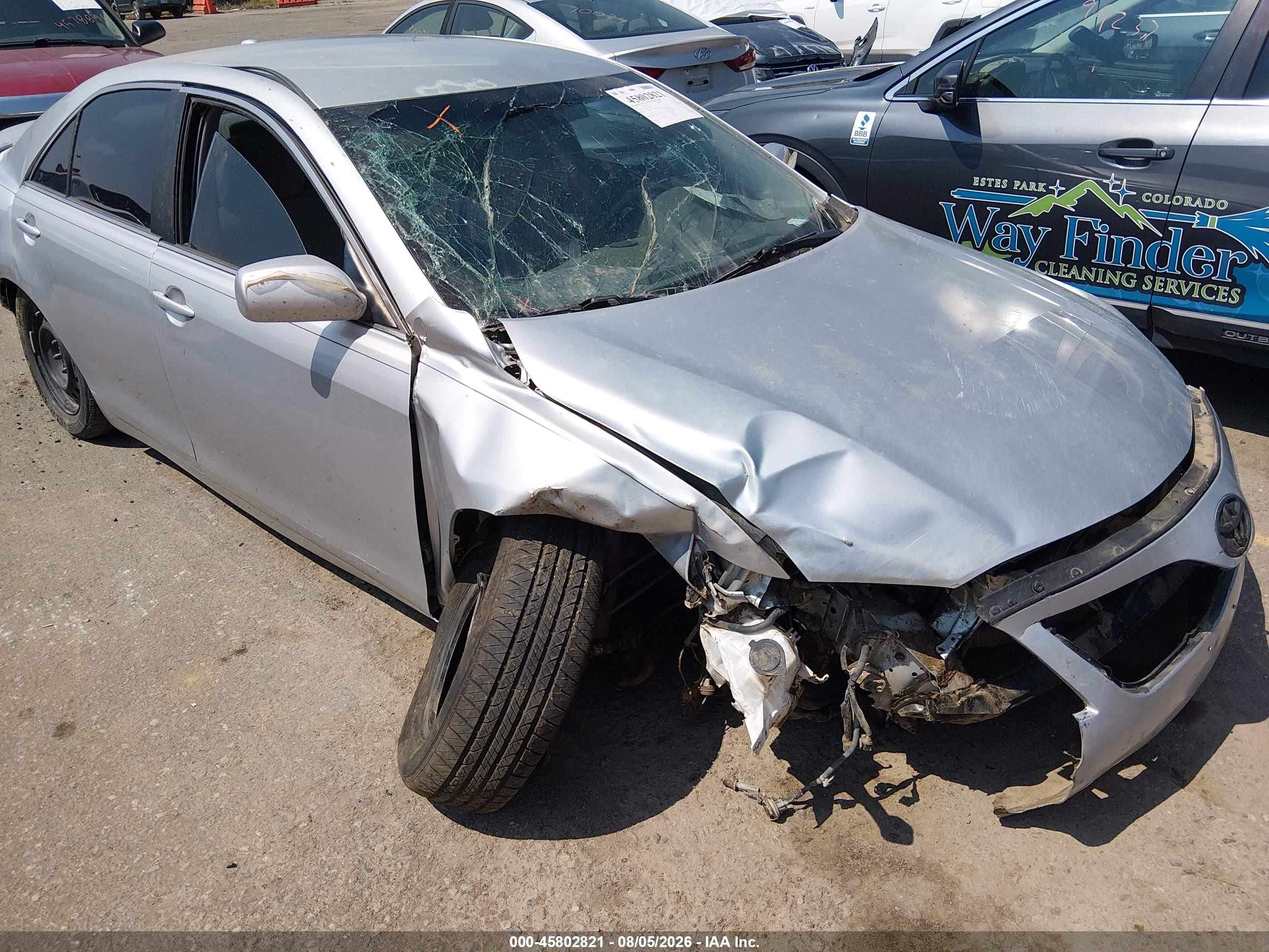 2011 Toyota Camry Le Gray vin: 4T1BF3EK6BU211195