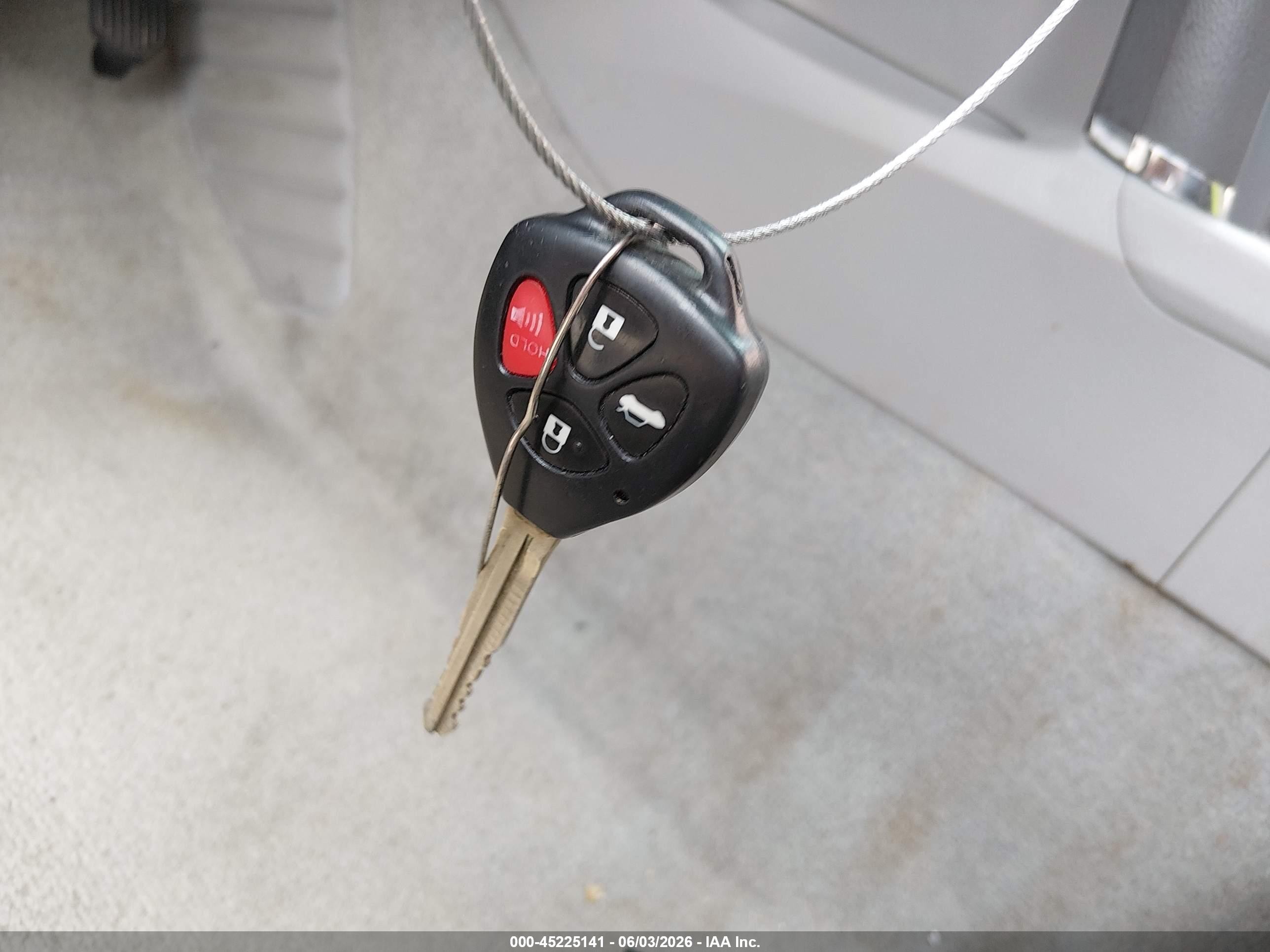 2011 Toyota Camry Le Gray vin: 4T1BF3EK6BU211567