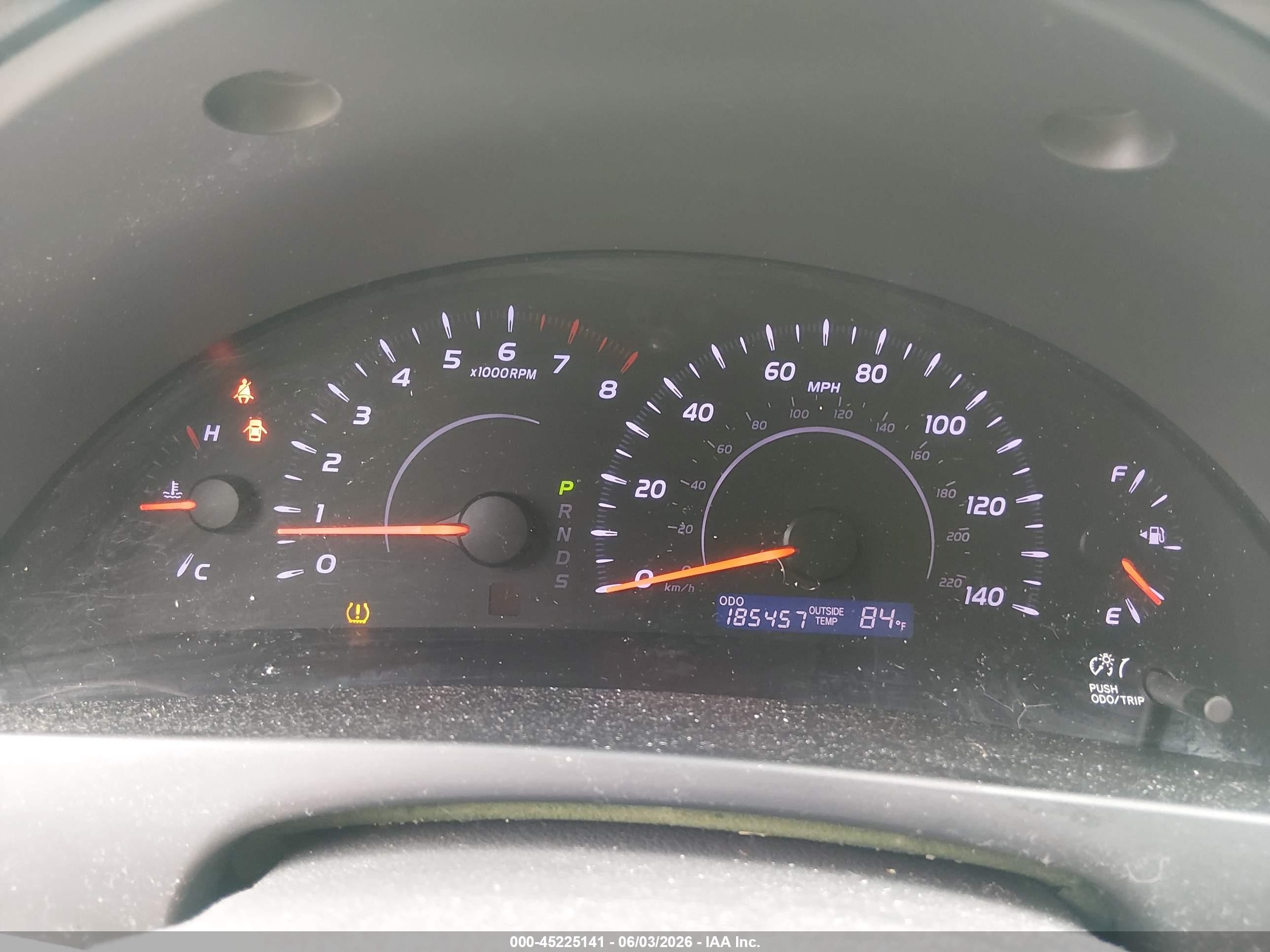 2011 Toyota Camry Le Gray vin: 4T1BF3EK6BU211567